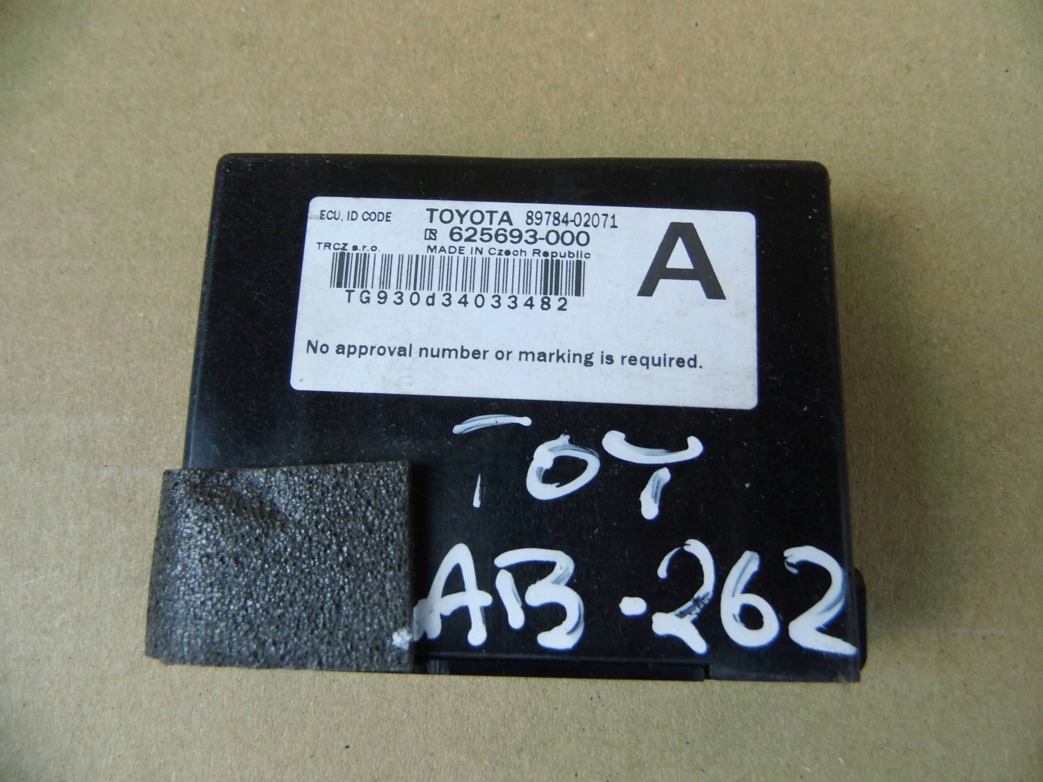 Toyota Auris II E180 module computer control unit immobilizera 89784-02071