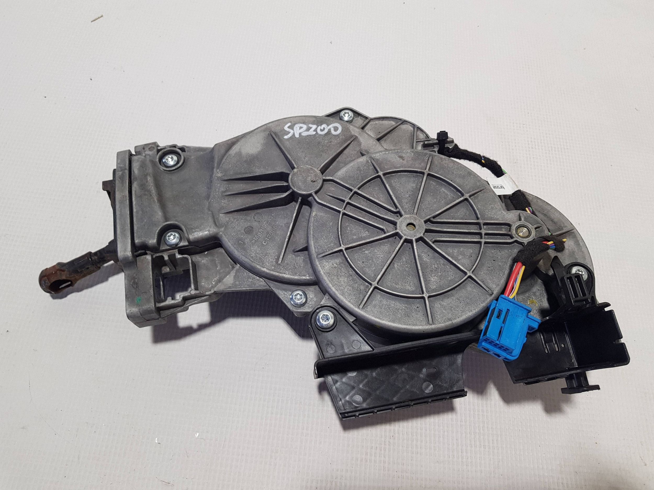 Mécanisme du capot Arrière MERCEDES GLC W253 W205 A0997602601