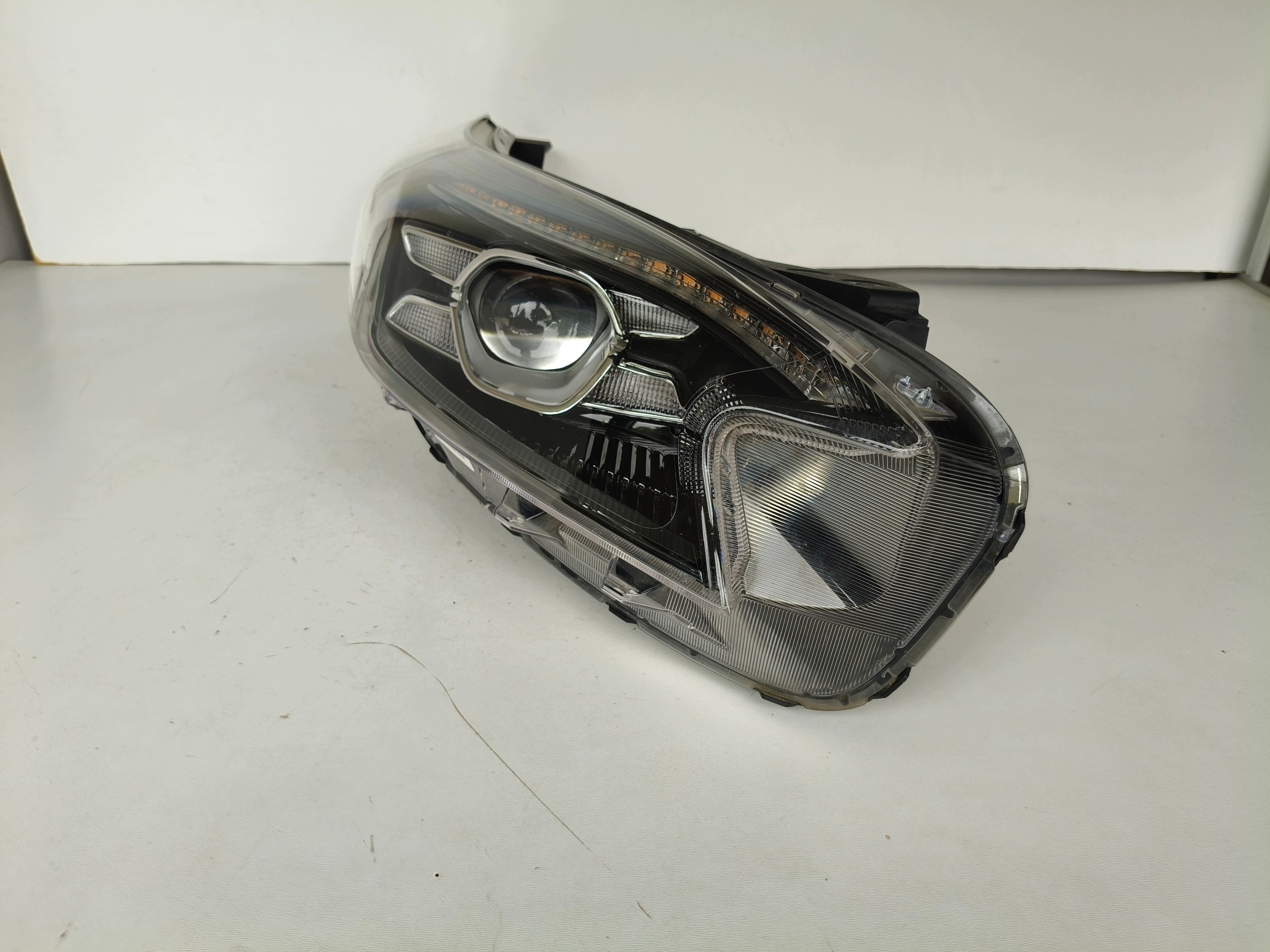 light right REFLEKTOR KIA XCEED X-CEED 19- FULL LED