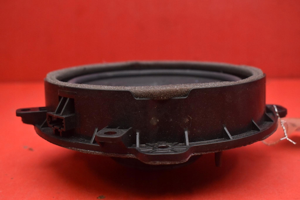 speaker right rear part 96330-R2000 KIA SPORTAGE 5 V 21-25