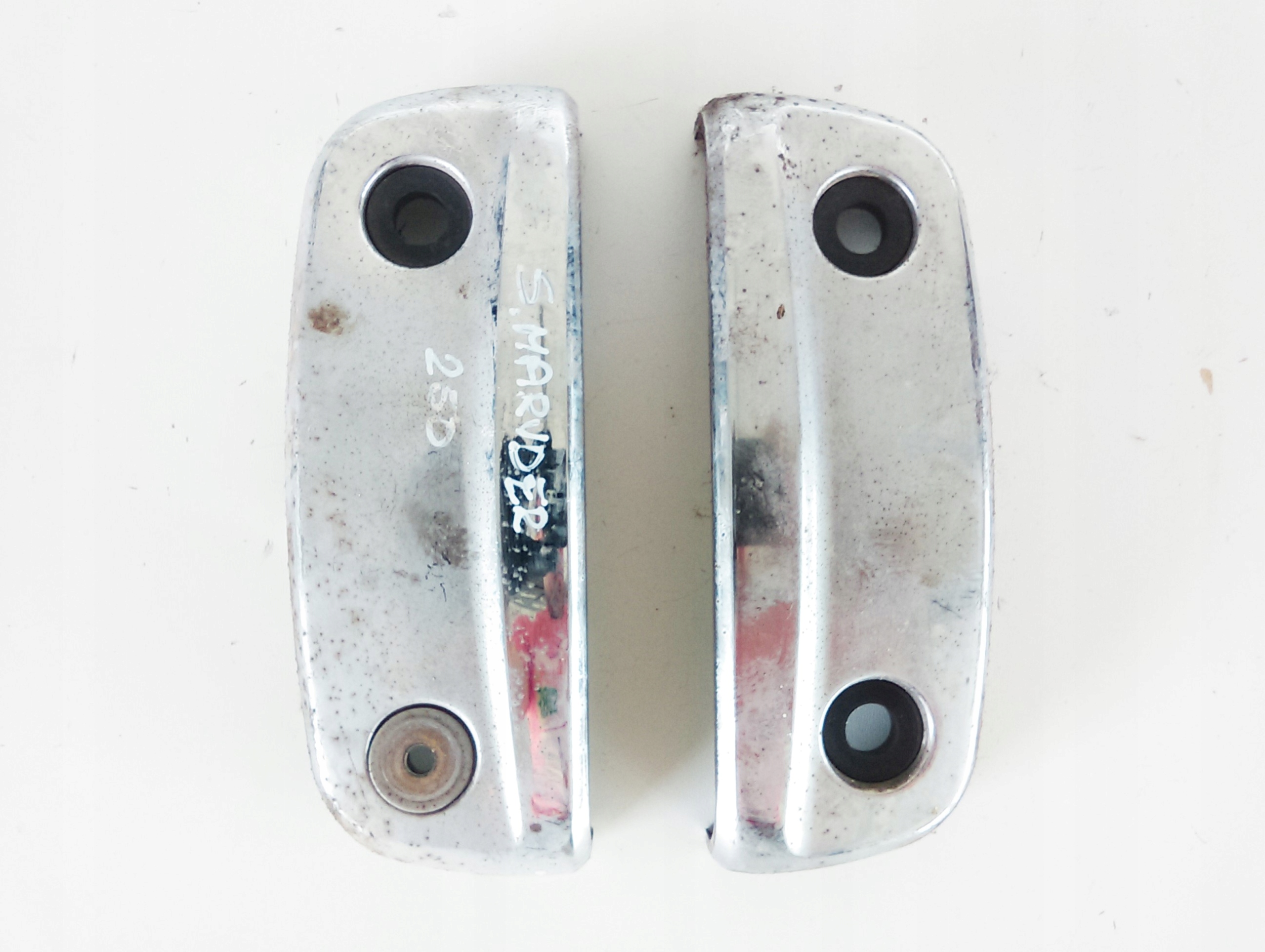 123458152 - SUZUKI MARAUDER 250 крышка головки блока цилиндров