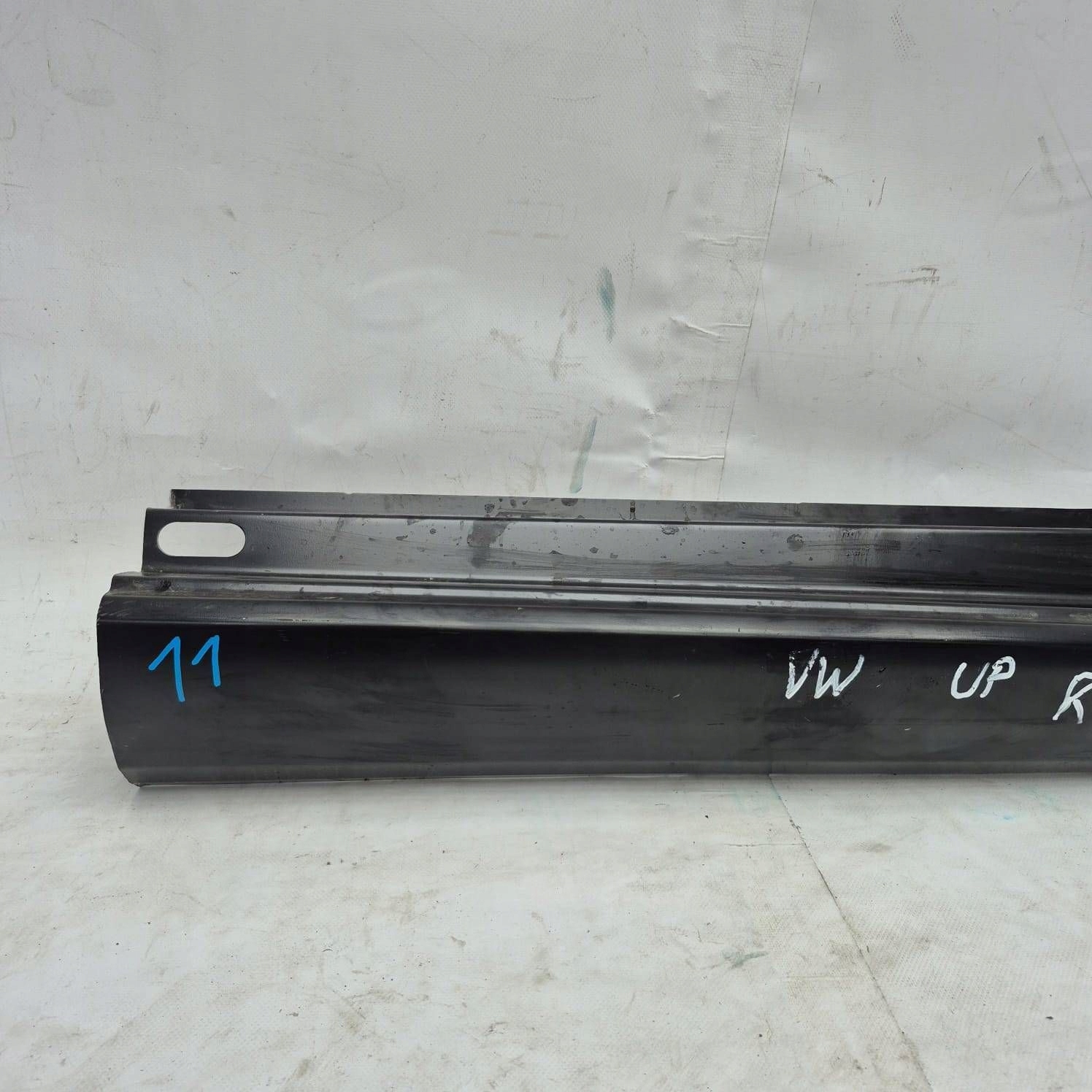 SKODA CITIGO 1ST VW UP SEAT MII 11- threshold right front front 1S3809606