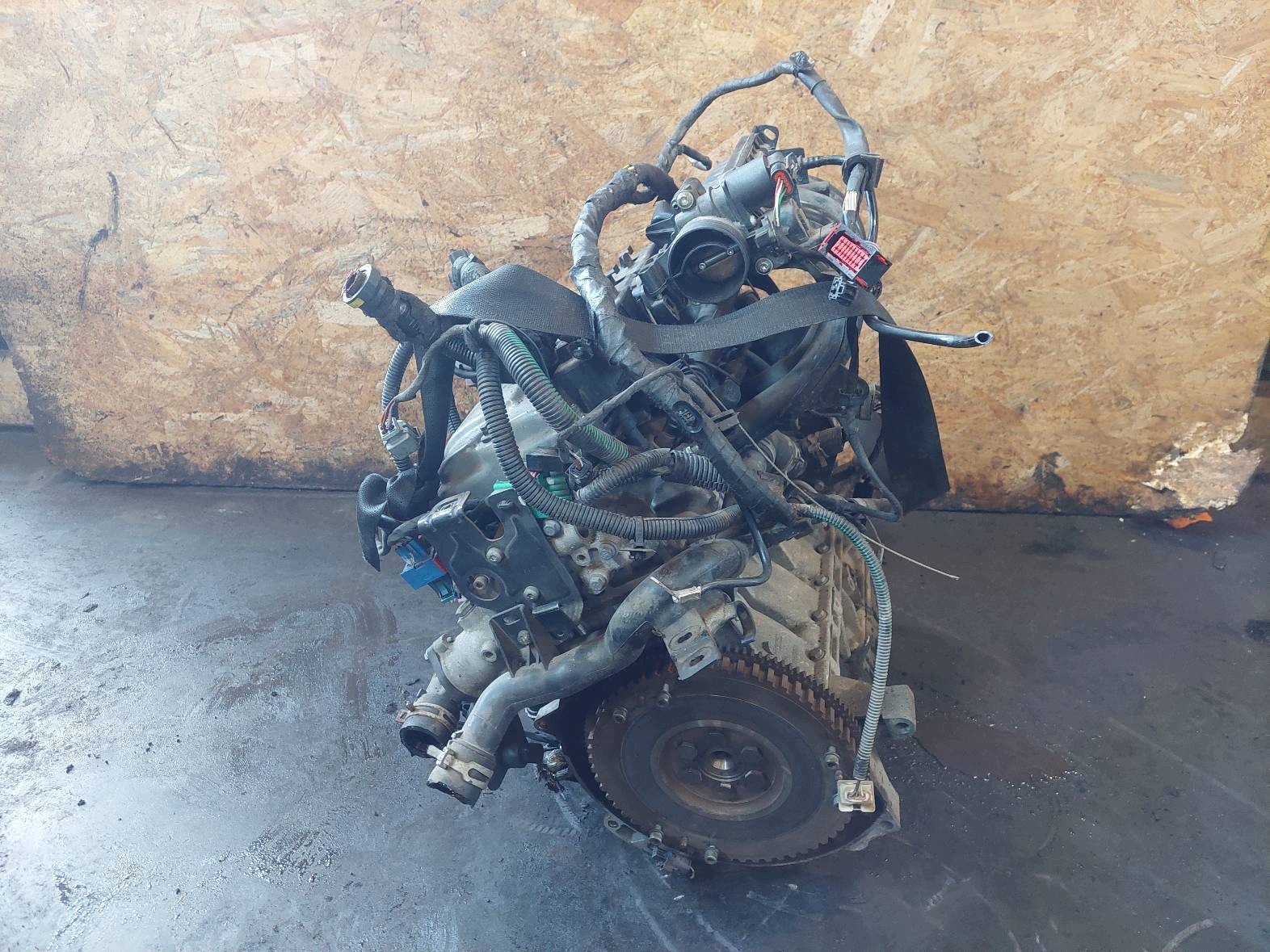 engine petrol CITROEN C3 and HFX 1.1 8V ID: 231080