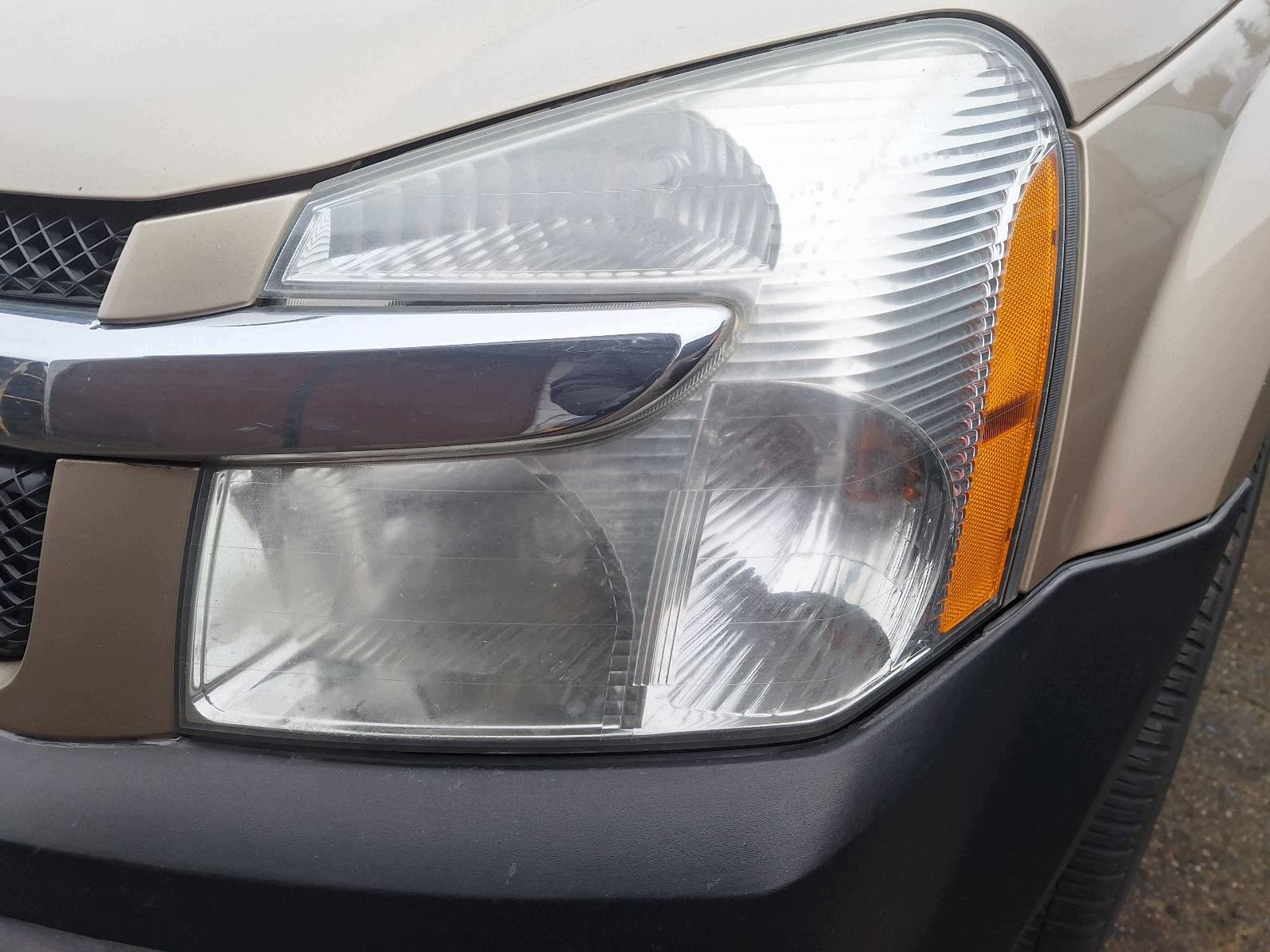 complete front bonnet bumper light BLOTNIIK CHEVROLET EQUINOX and WA231M