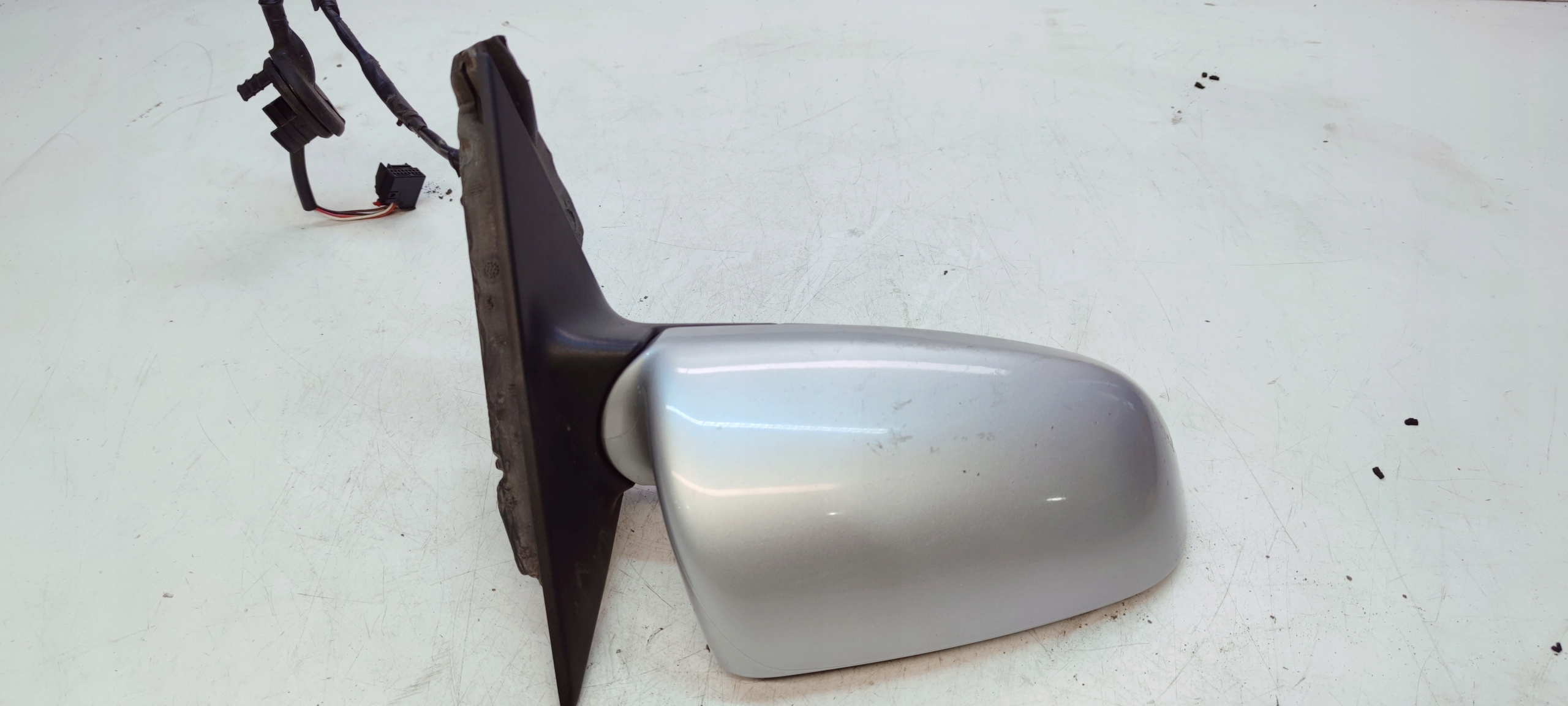 mirror exterior right AUDI A3 8P 8P4 LX7W 5 PIN UK