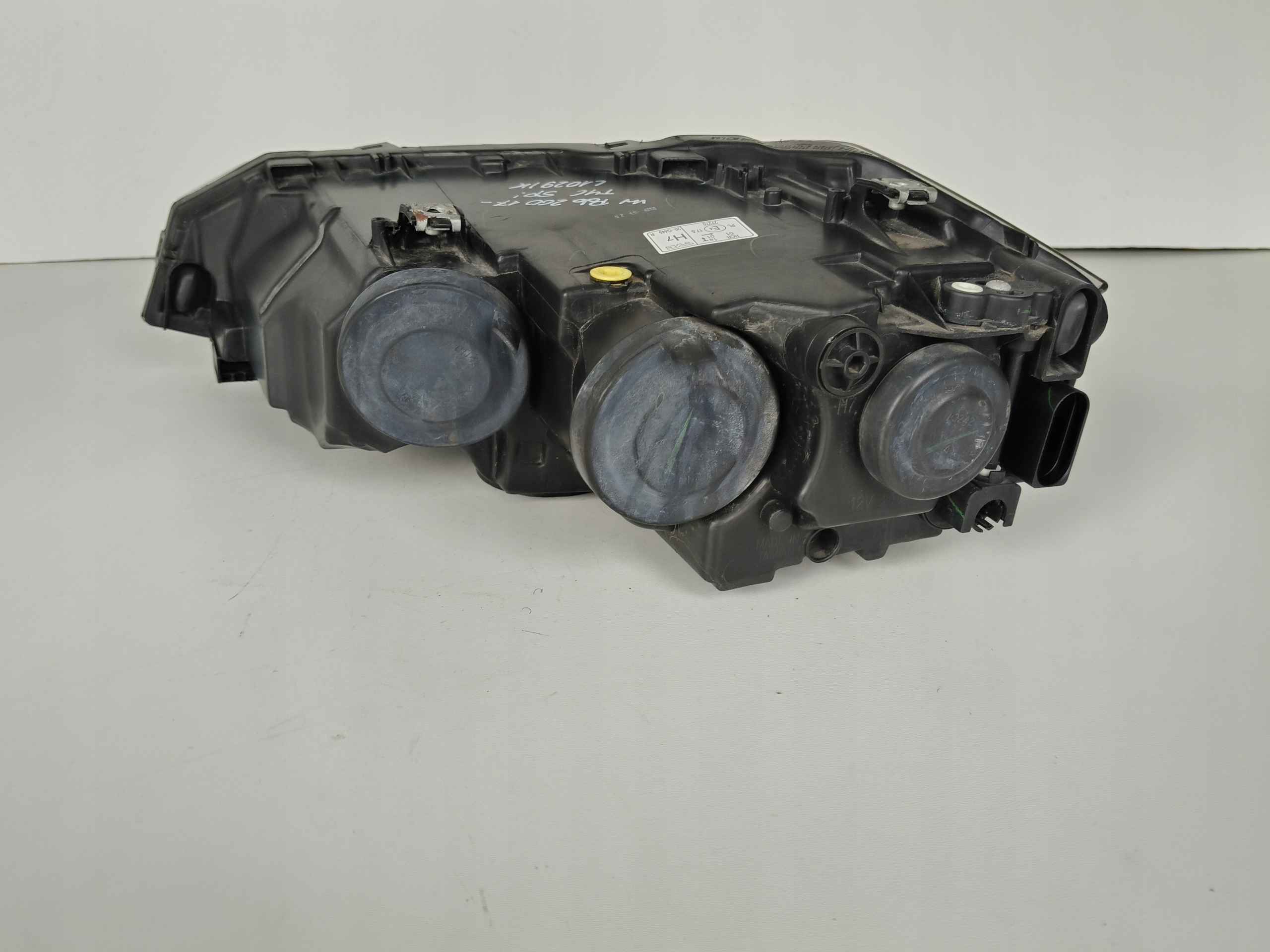 light right REFLEKTOR VW POLO 2G0 2G 17- TYC