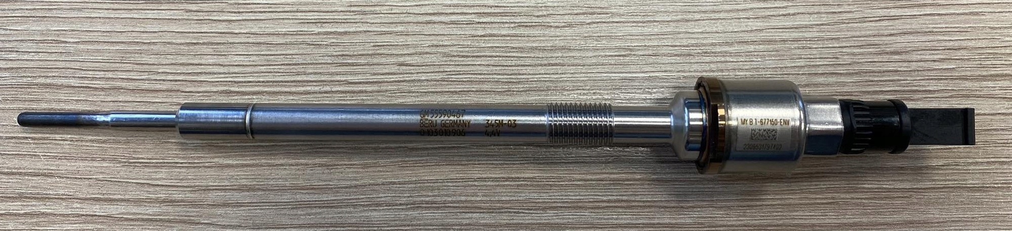 ORYGINAŁ ŚWIECA ŻAROWA Z CZUJNIKIEM OPEL INSIGNIA A ZAFIRA 2.0 CDTI OE OPEL Numer katalogowy części 55590467