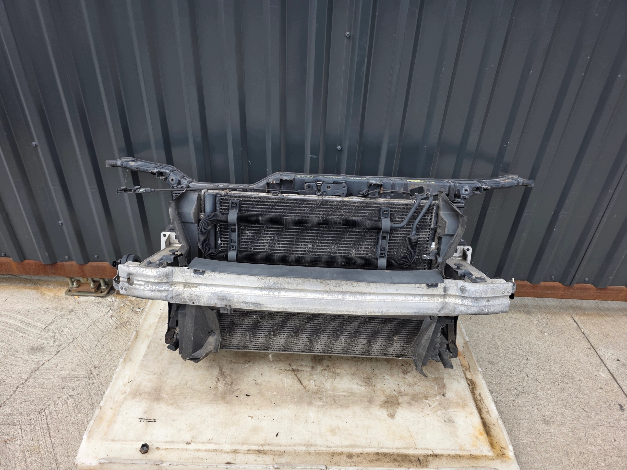 support panel for radiators AUDI A5 S5 8T 3.0 TFSI AUTOMAT original KOMPLET !!!