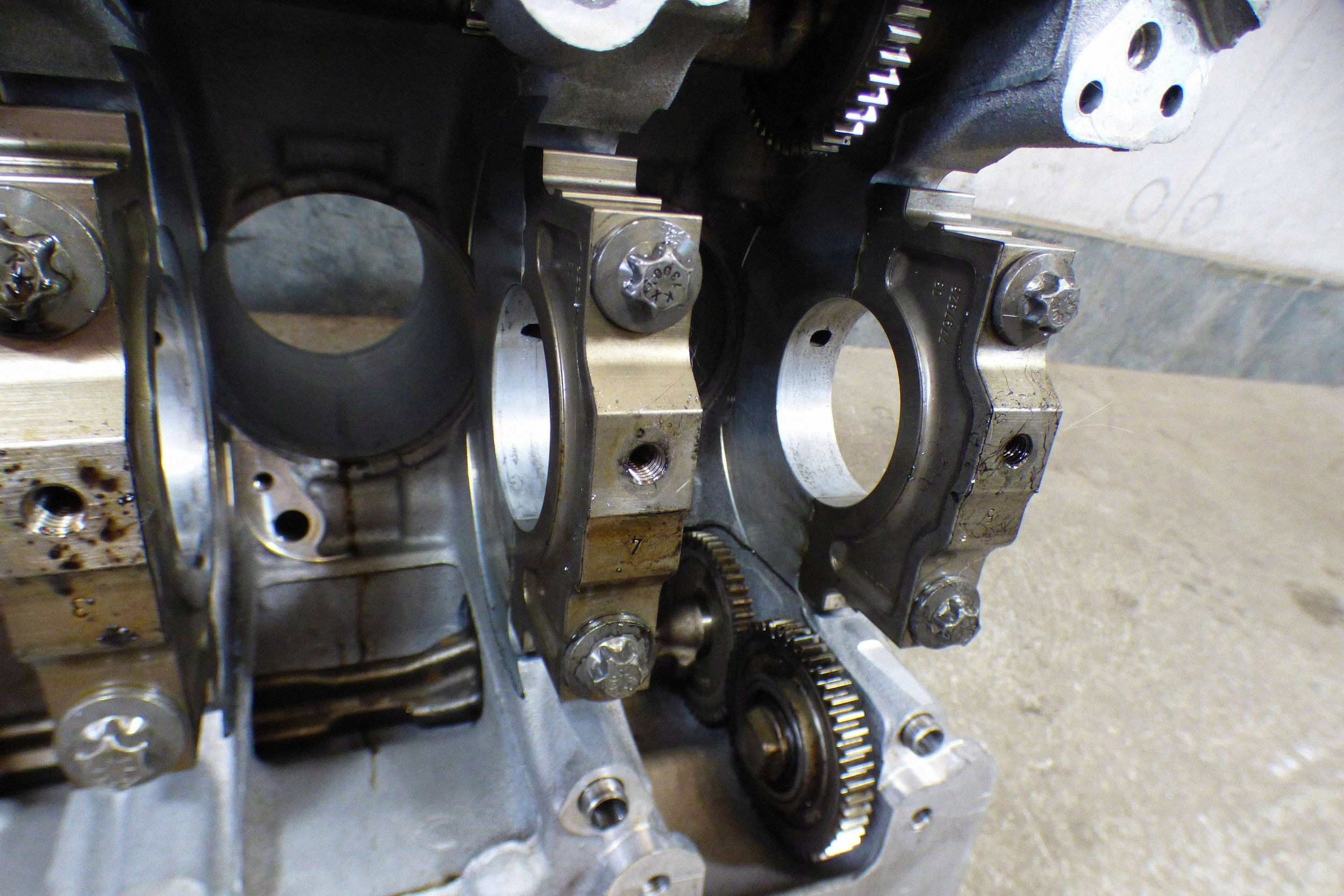 BMW 1 F20 2.0 D blok Motore B47D20A nominal st.BDB