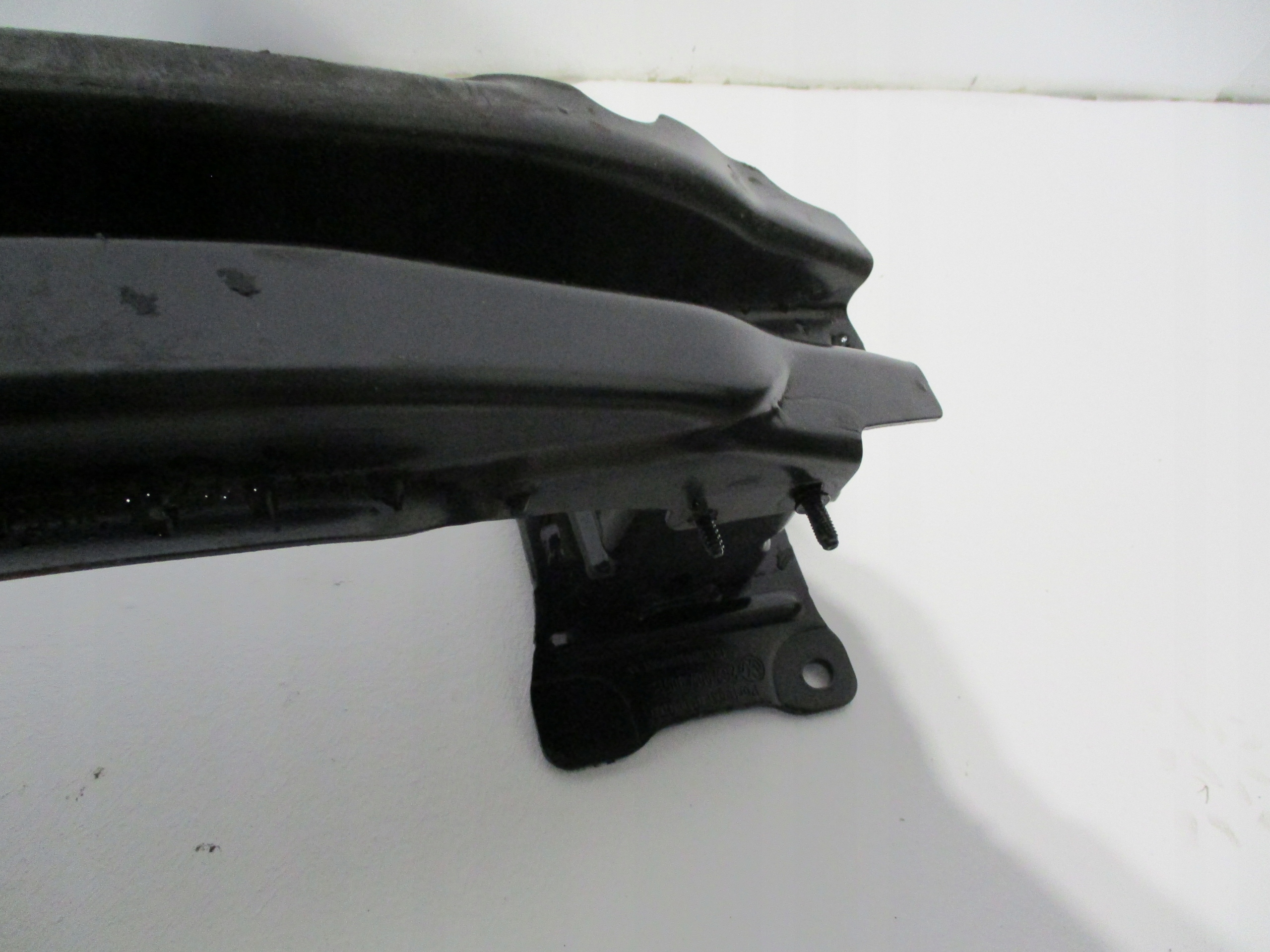 bumper support VW TAIGO 2G7 2G7807311