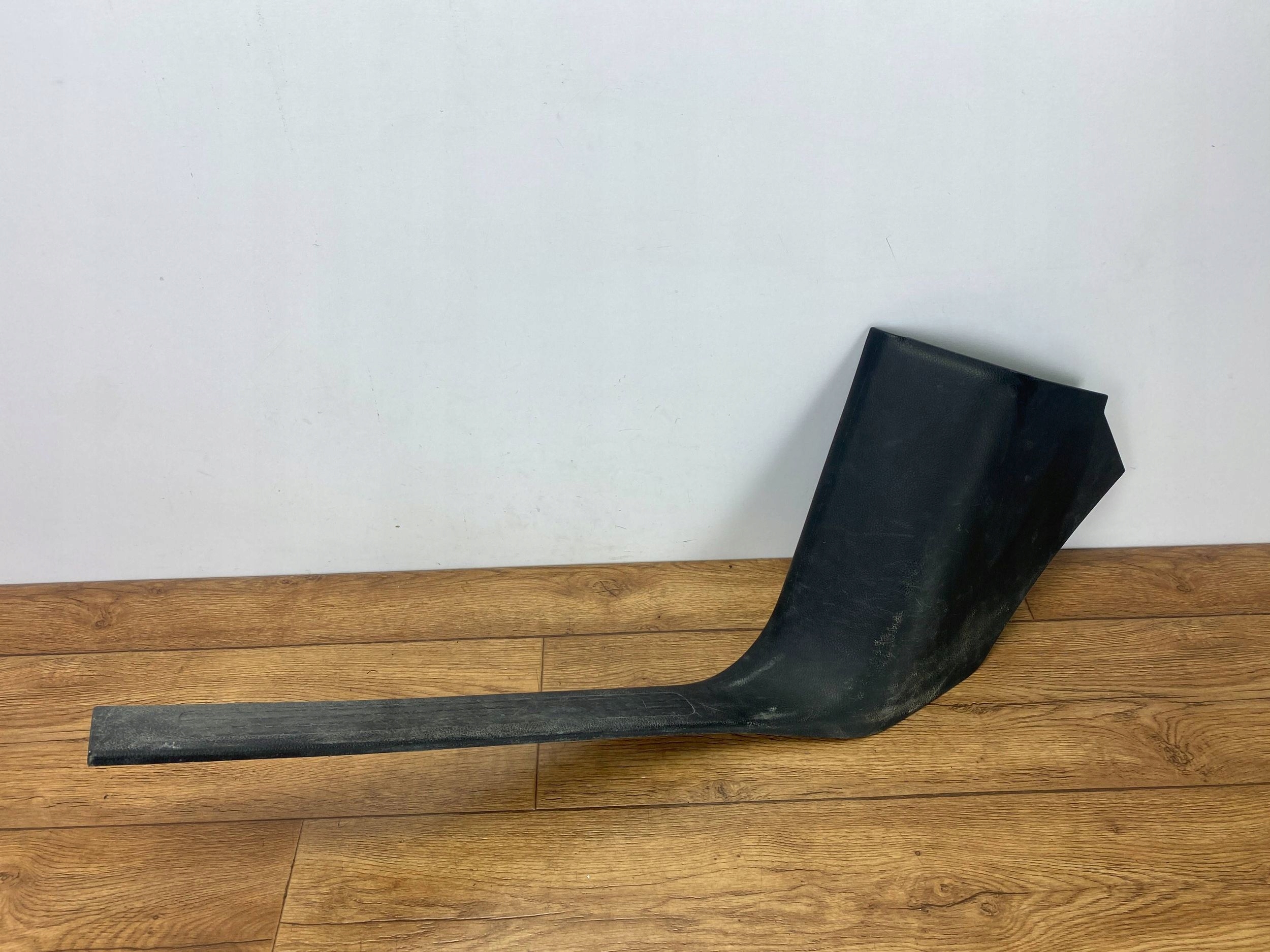 moulding threshold inner threshold Dodge Ram 1500 2019+