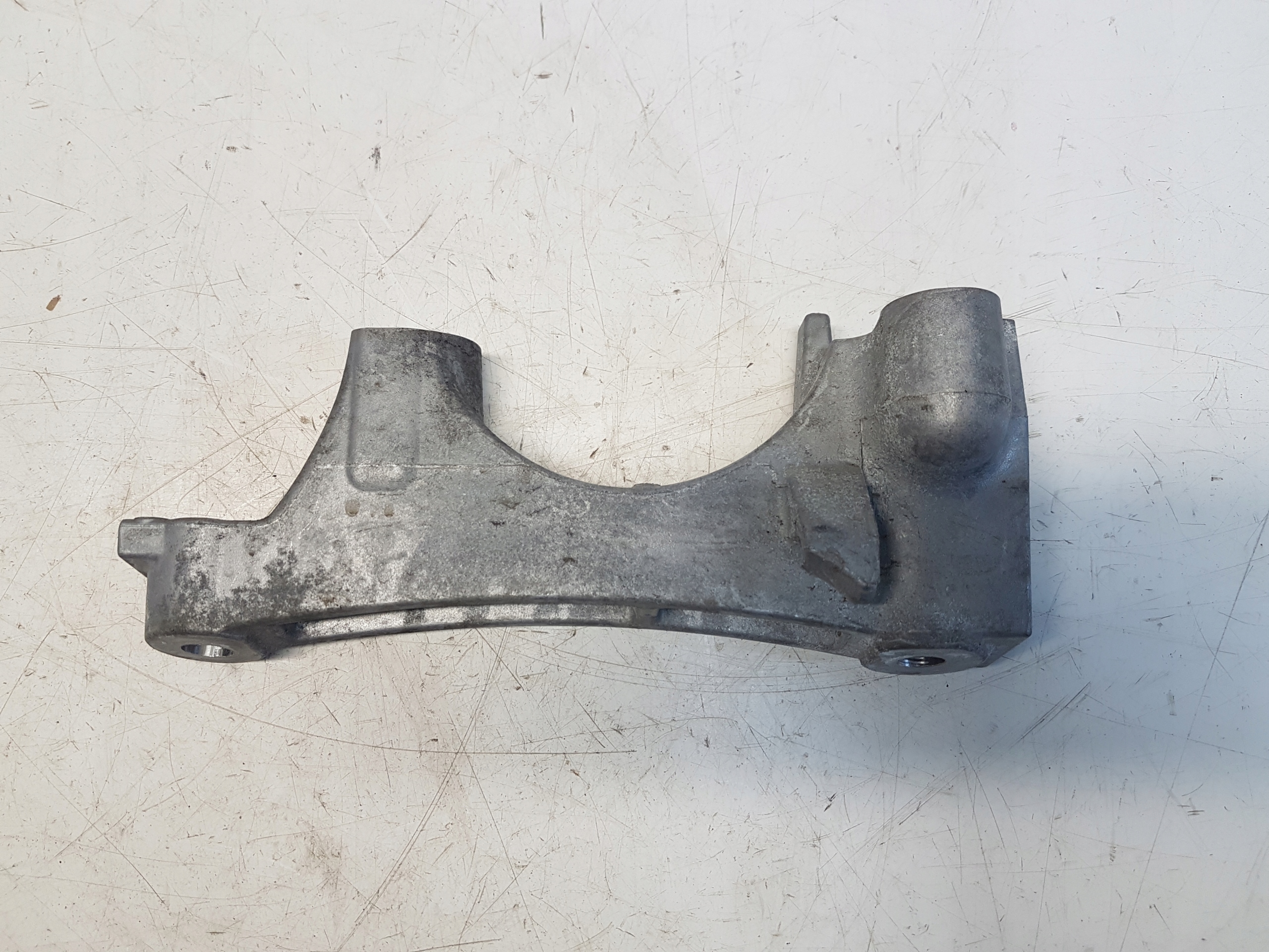LEXUS ES300H ES VI holder engine mount right