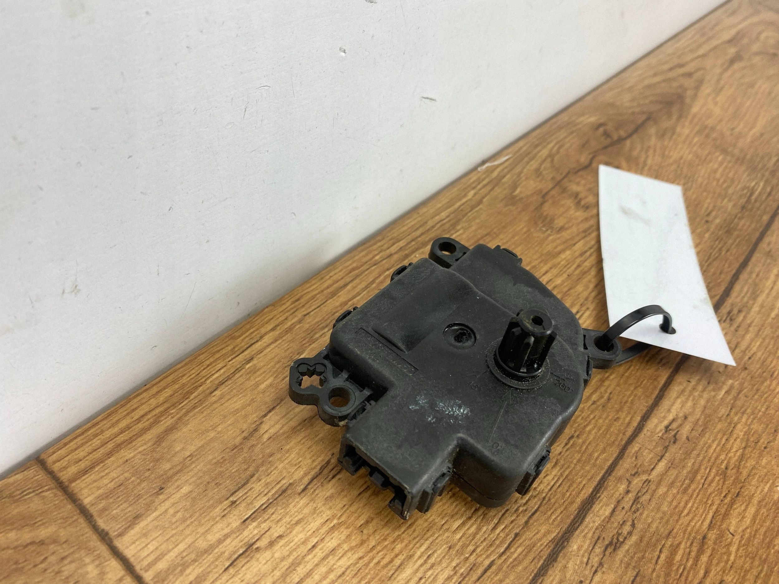Micro moteur klap Bouches buses Ford Edge II 2019+