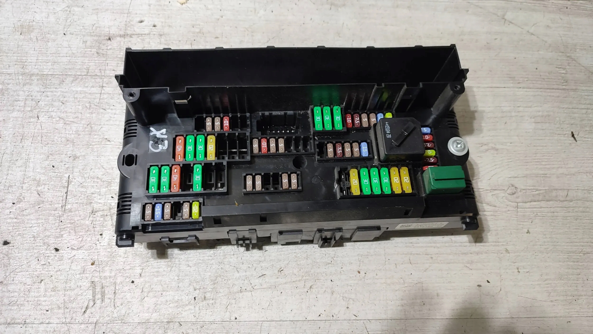 BMW X3 F25 15r 2.0d Module fusibles