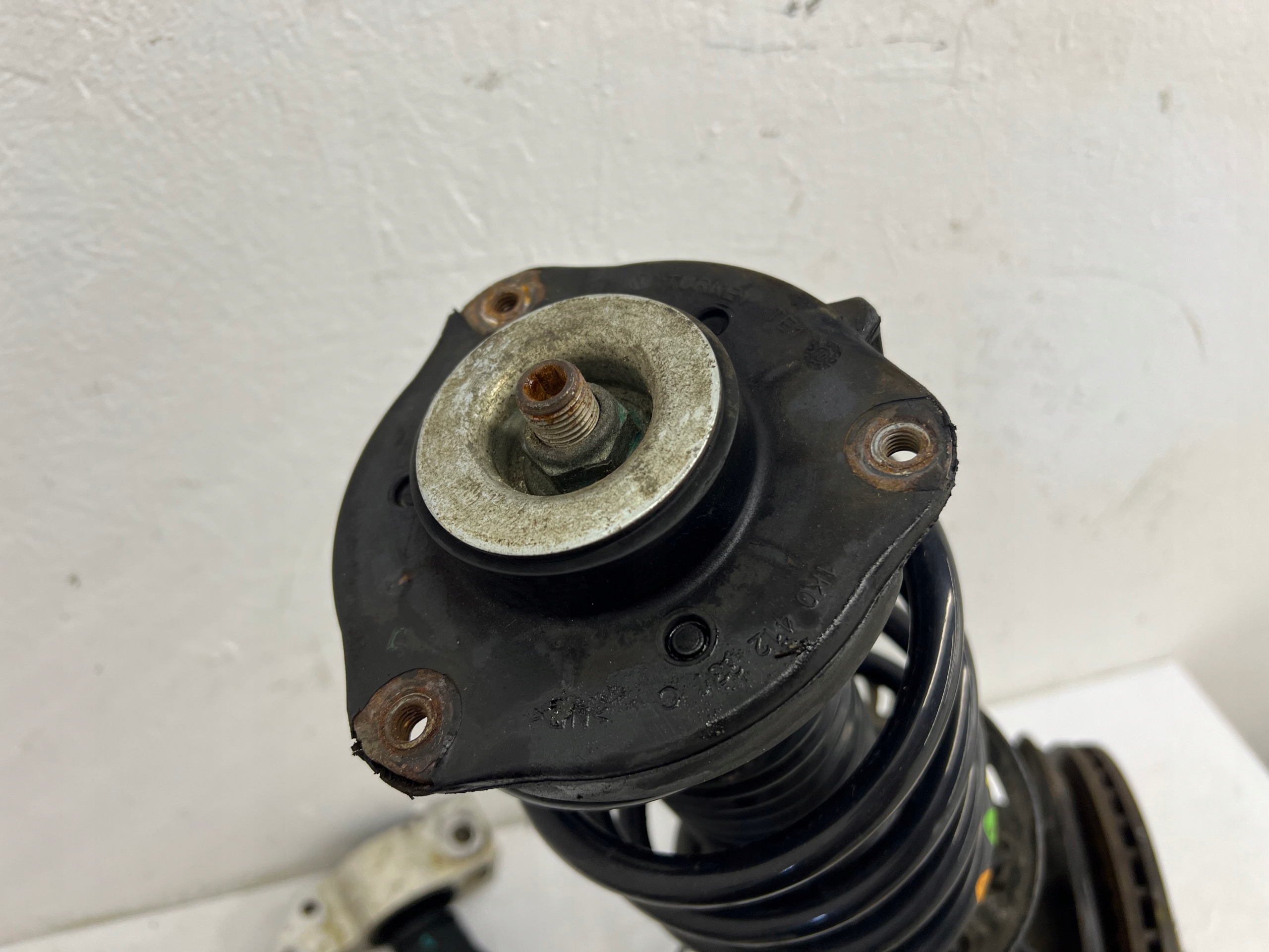 swing complete left front VW PASSAT B7 3AA 2.0 TDI 140KM