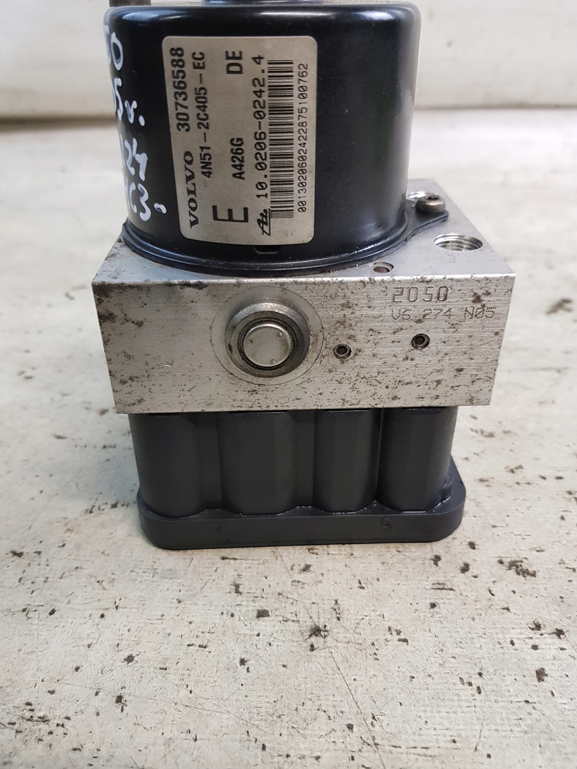 VOLVO V50 1.8B Pompa ABS 30736588 4N51-2C405-EC 30736589A