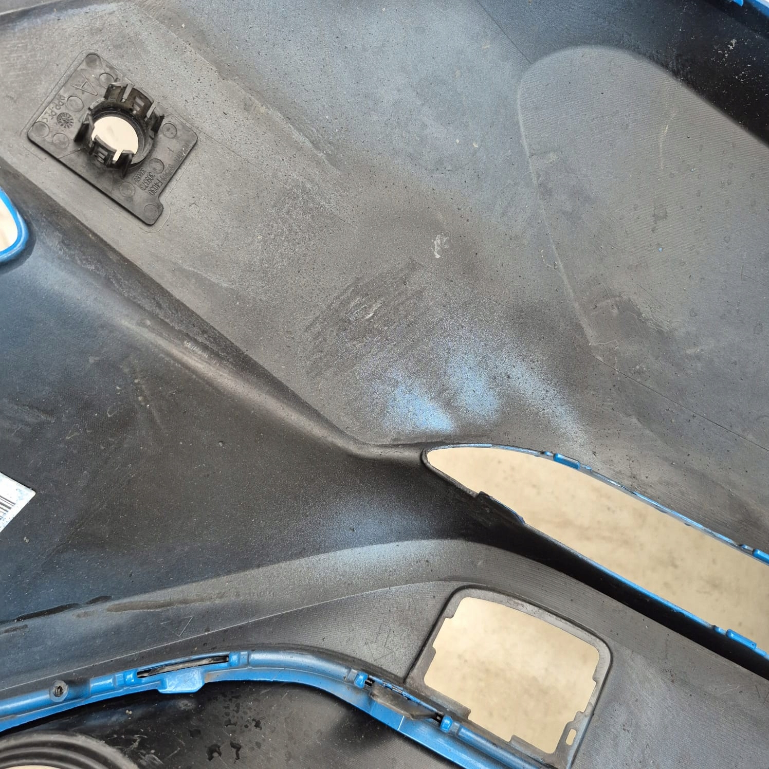 TOYOTA C-HR and 1 16-19 bumper front front PDC