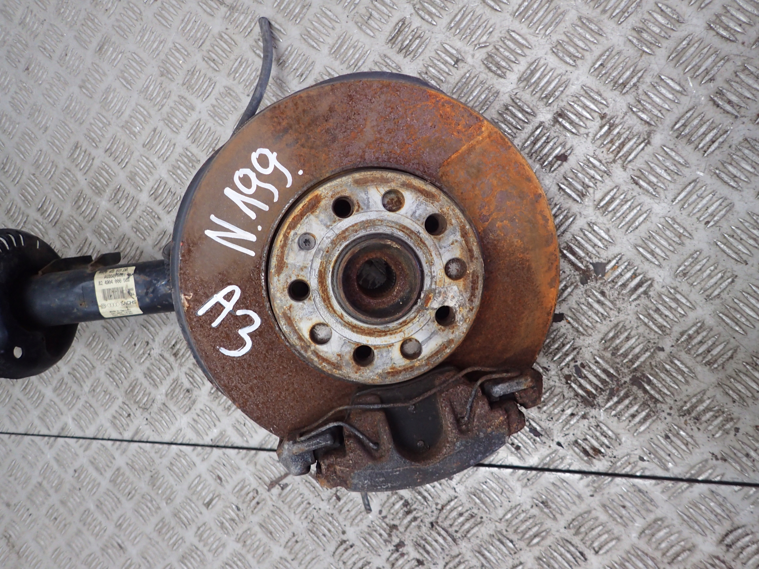 McPherson shock absorber swing caliper left front AUDI A3 8L 1.6B 98r.