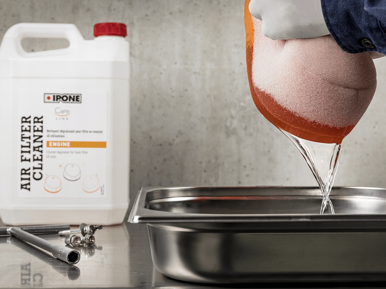 IPONE AIR FILTER CLEANER 5L PLYN DO MYCIA FILTROW Brand Ipone