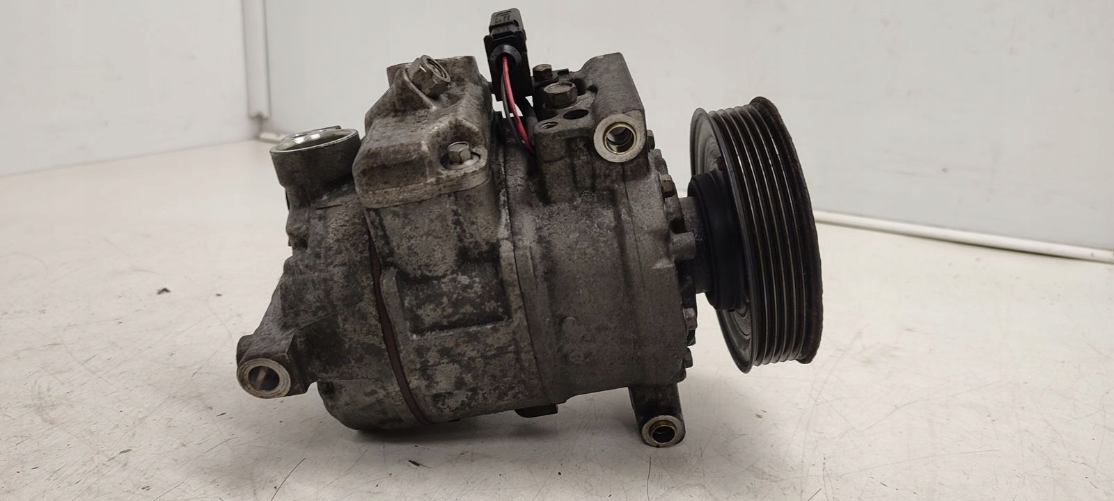 compressor of the air conditioning compressor; Audi A4 B6 Cabrio 1,8T