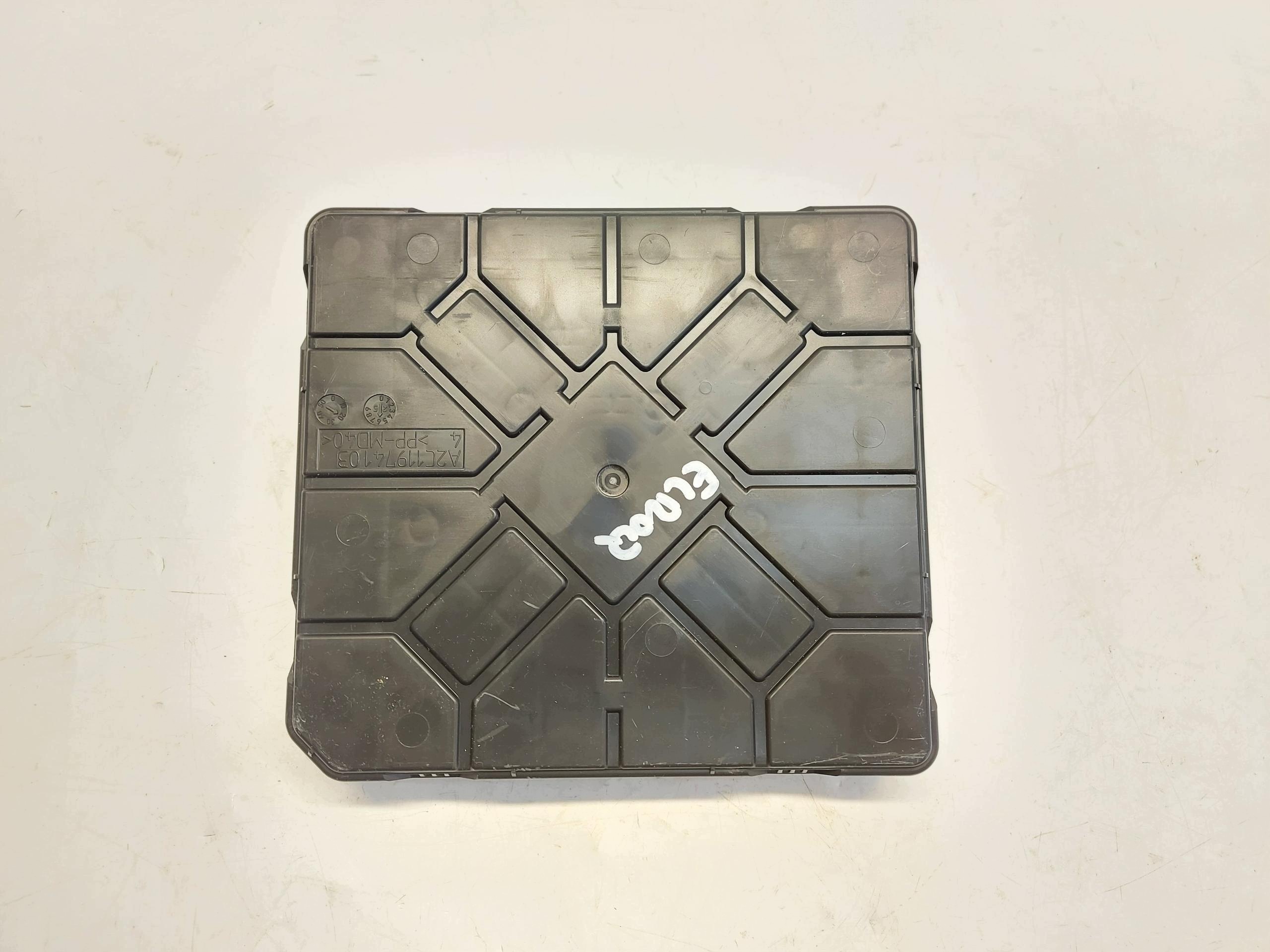 Skoda Elroq 5LJ iV85 , SUV 5D module control unit komfortu 1EE937089K