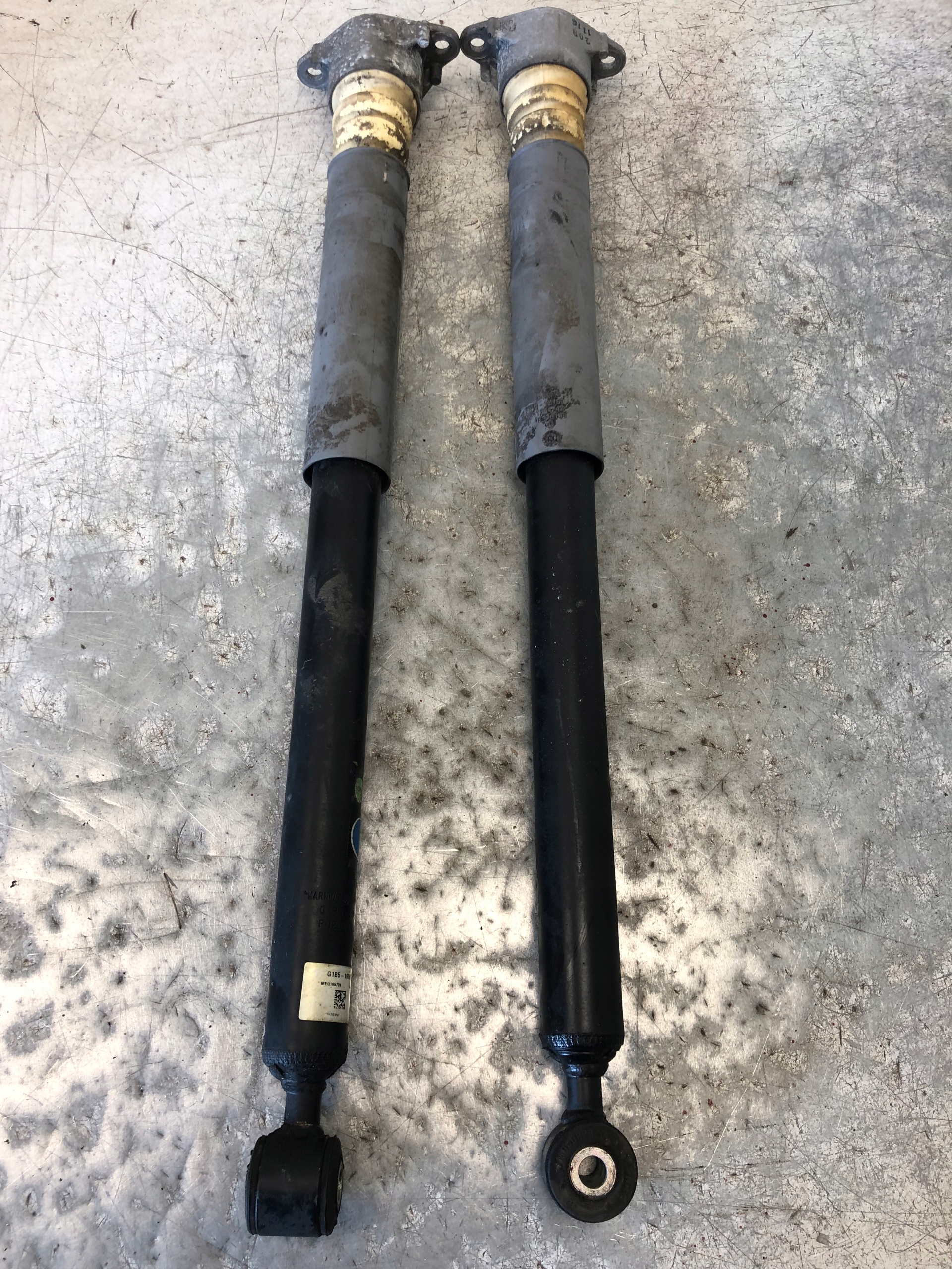 shock absorber left right rear part FORD KA+ G1B5-18080-AB