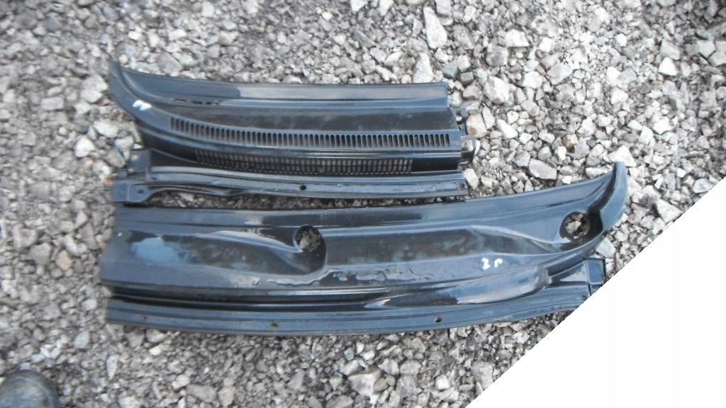 TOYOTA COROLLA VERSO 01-04 PODSZYBIE PLASTIKOWE EU