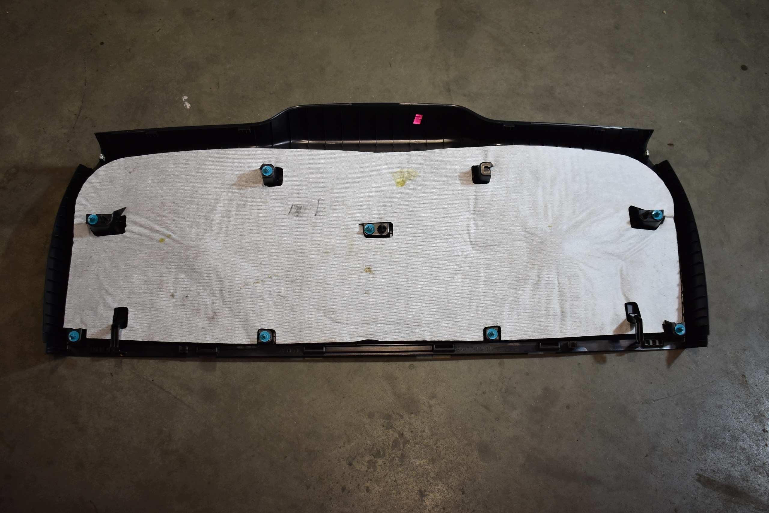 IDEALNA cover bonnet boot MERCEDES X247 GLB 1