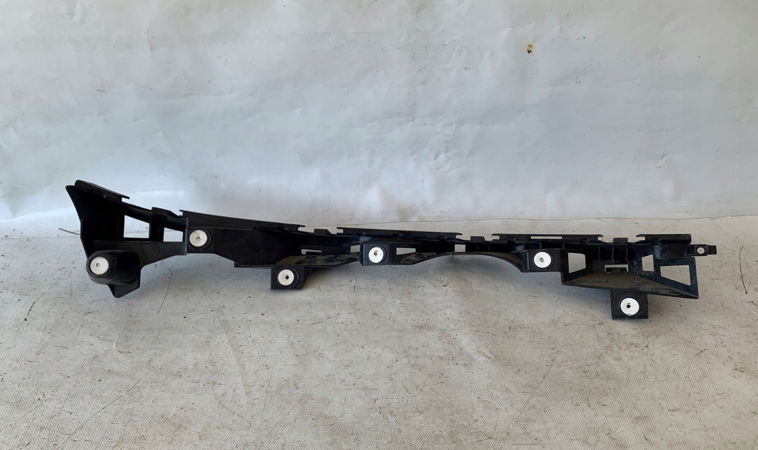 Support Droite Pare choc Arrière OPEL CASCADA 13369025