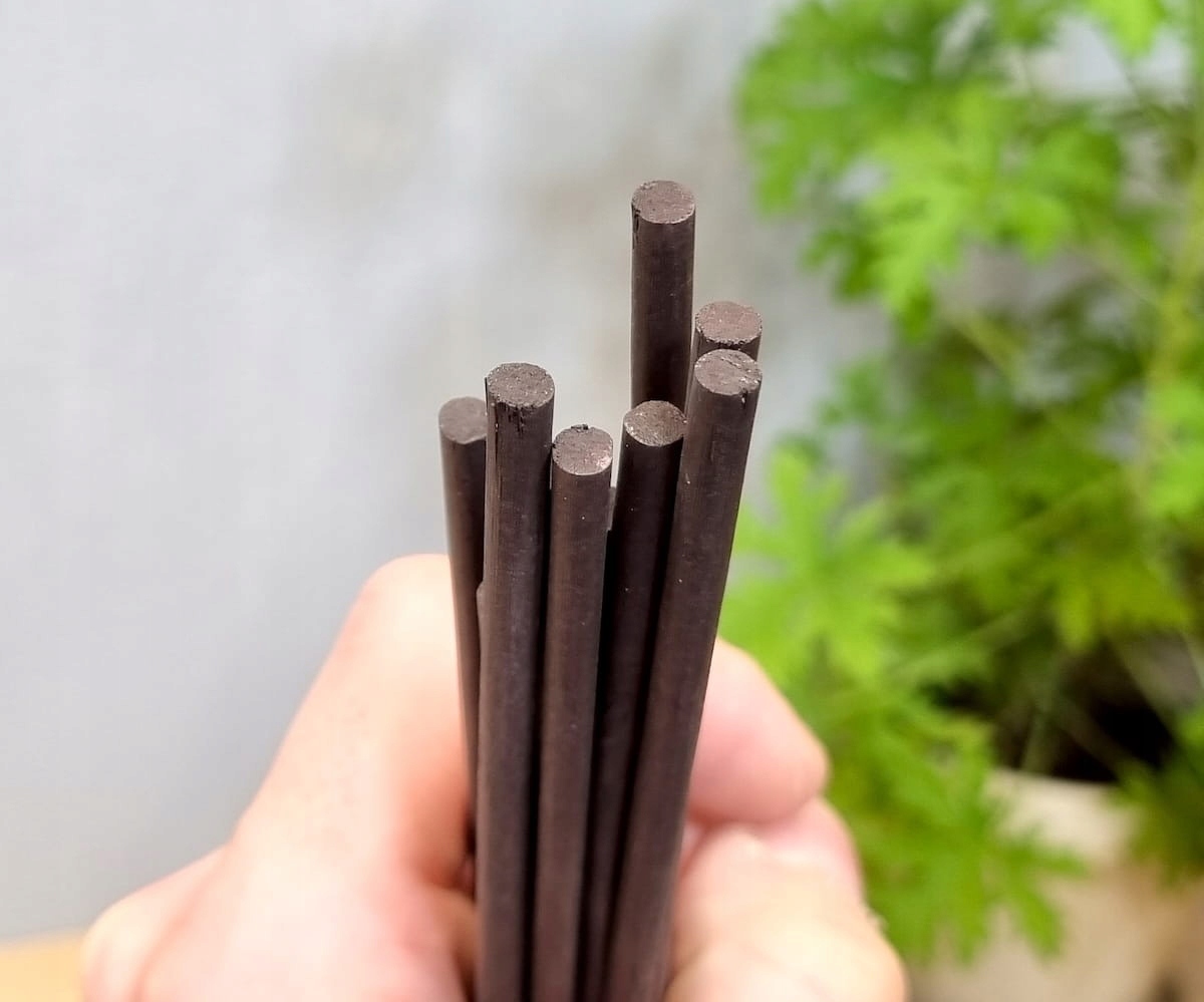 Szpilki bambusowe 50cm brązowe x 100szt. - tyczki, podpórki do roślin Wysokość produktu 50 cm