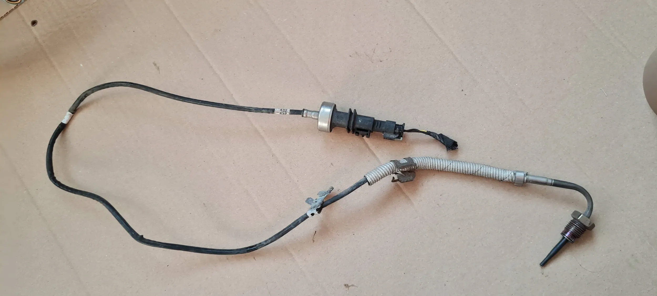 Q3 83A SENSOR TEMPERATURY GASE 2.0 TFSI 06K919529J VW AUDI