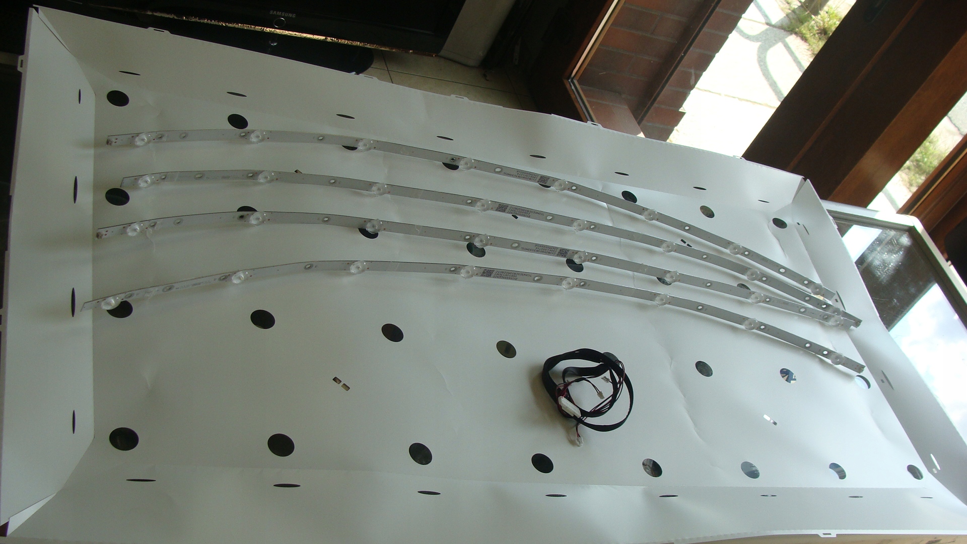 PODŚWIETLENIE TPT430U3 43PUS6162/12