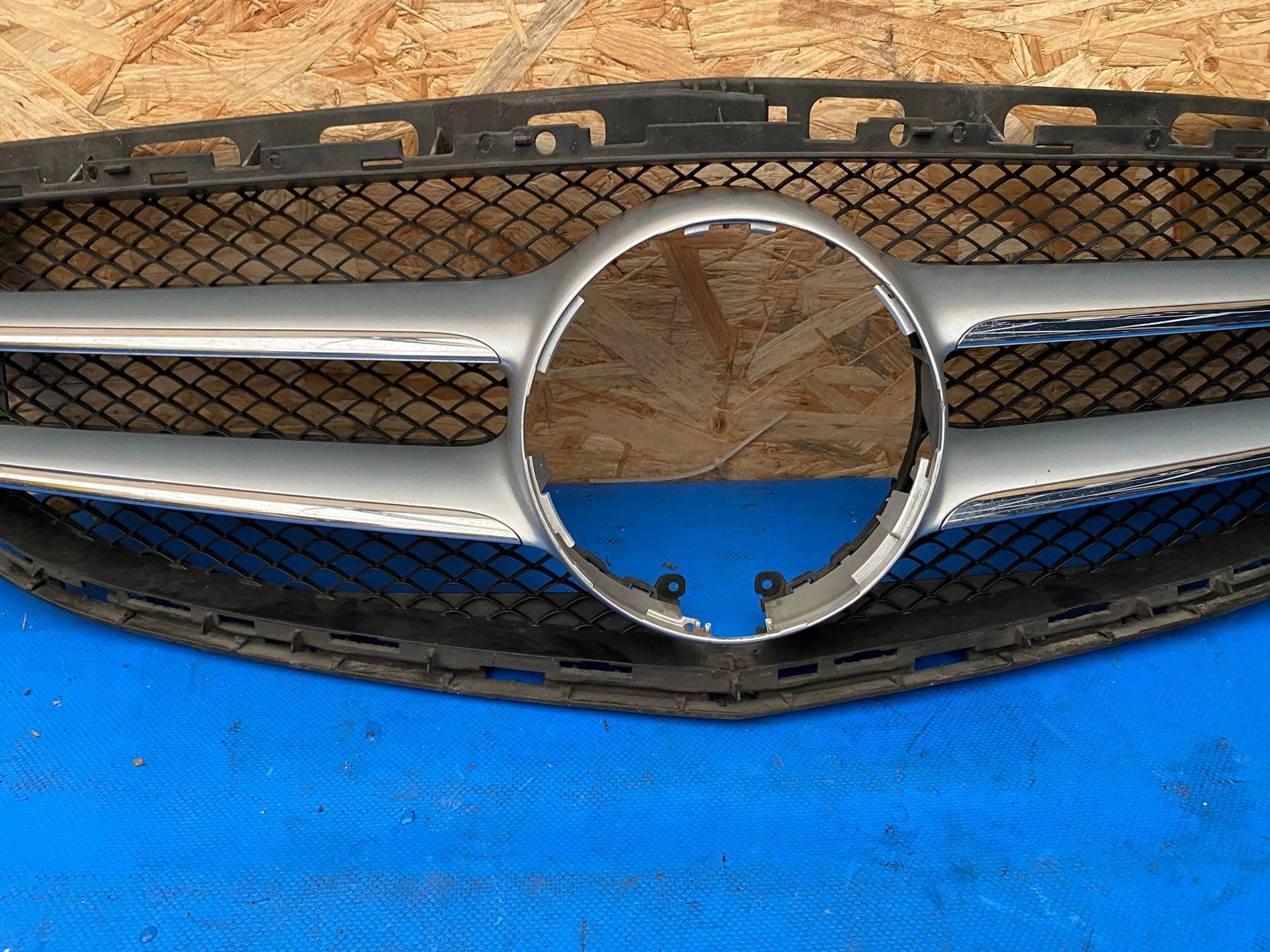 Mercedes-Benz E-Klasse W212 Kühlergrill FRONTGRILL Kühlergitter A2128850200 - Thumbnail 6