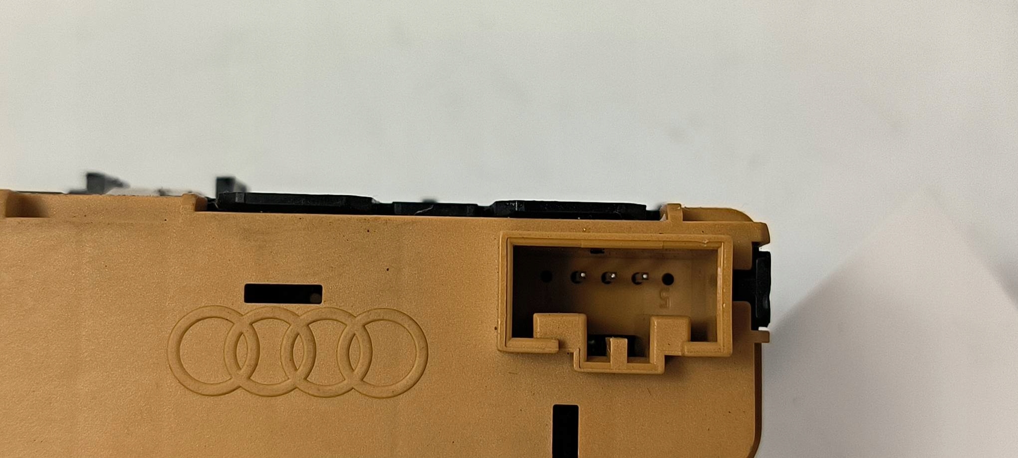 Bouton Lumières de secours PANEL4M0925301K AUDI Q7 II 4M