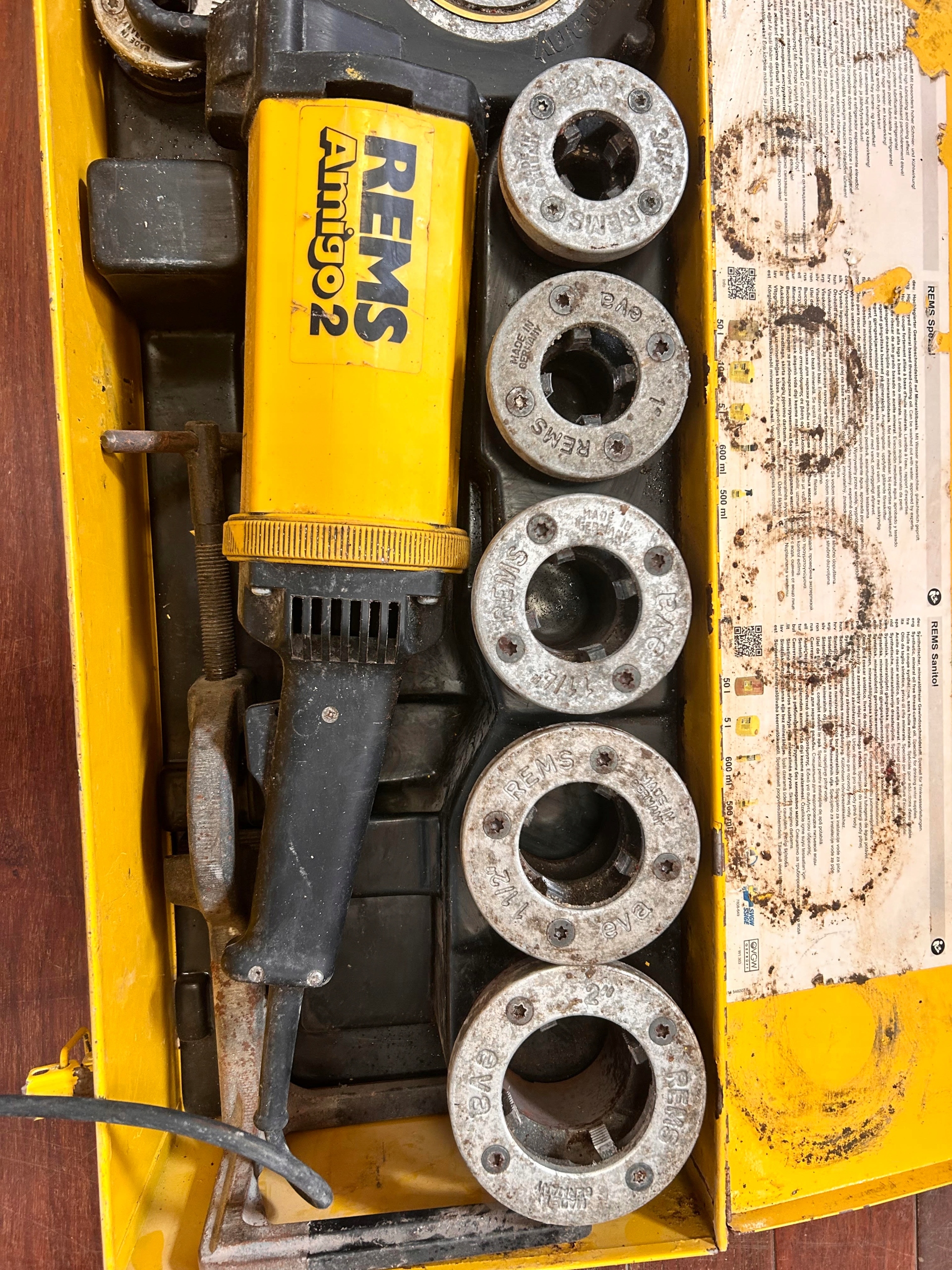 Gwintownica Rems Amigo 2 + Gwinty 6 SZT + Walizka EAN (GTIN) 4039976284288