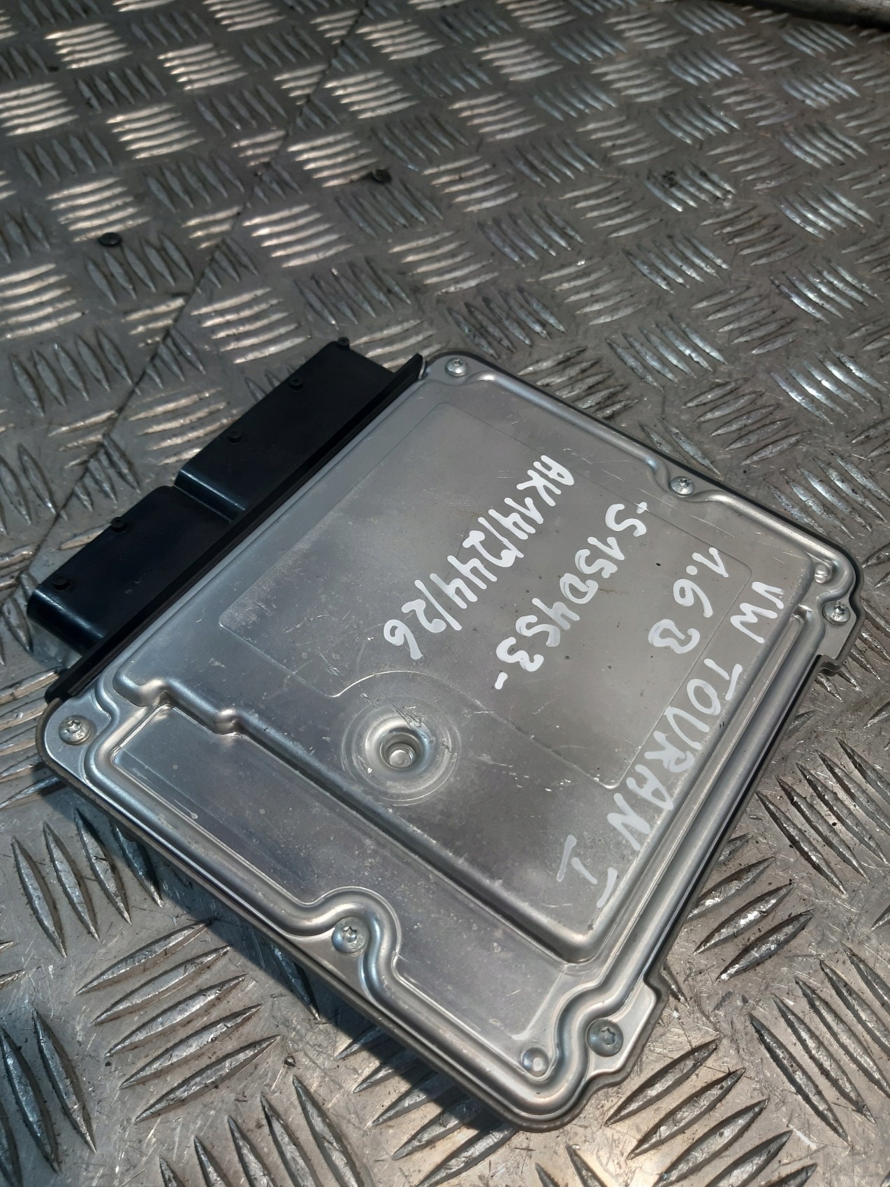 VW Touran e 1 1.6 FSI computer Centralina Motore ECU 03C906056AM