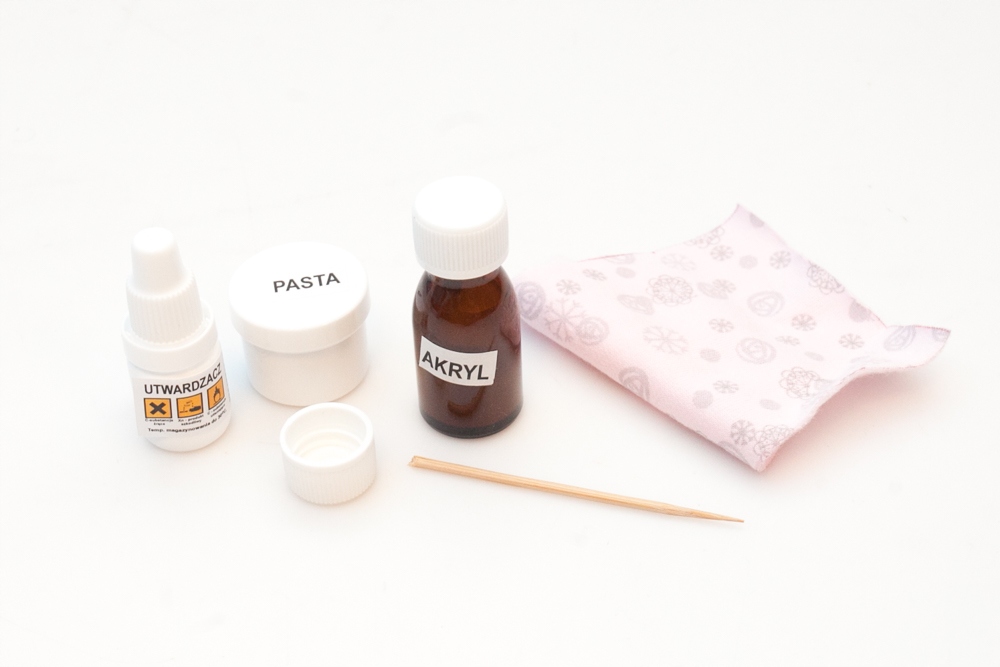 Zestaw naprawczy do wanien i brodzików akrylowych Kod producenta 01