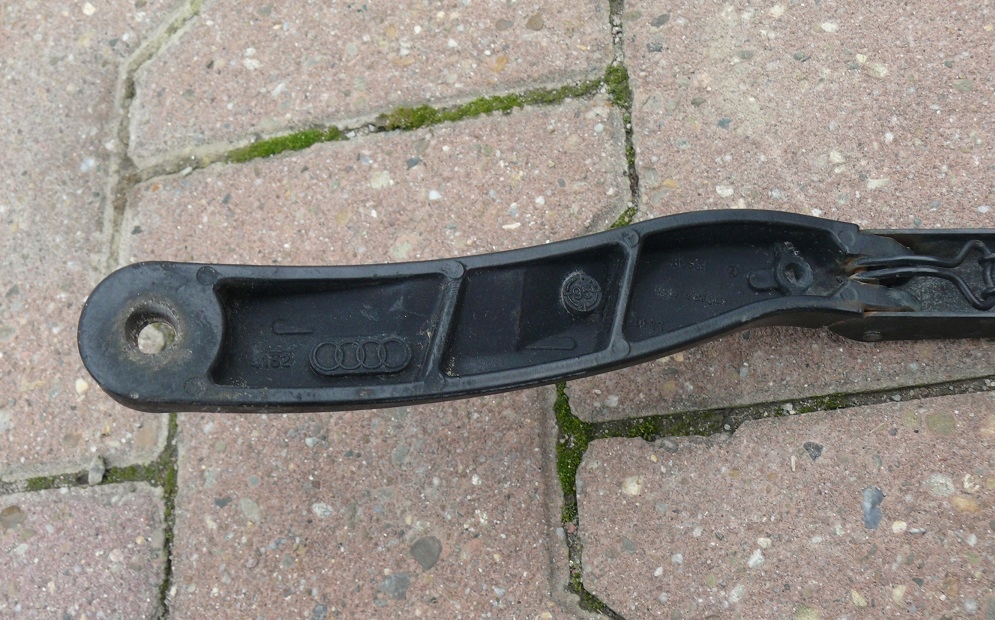 wiper arm left left front AUDI A8 D2 94-98r. EUROPA 4D1955407B