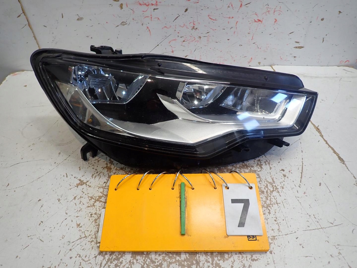 light front front right AUDI A6 C7 2011-2015 4G0941004M
