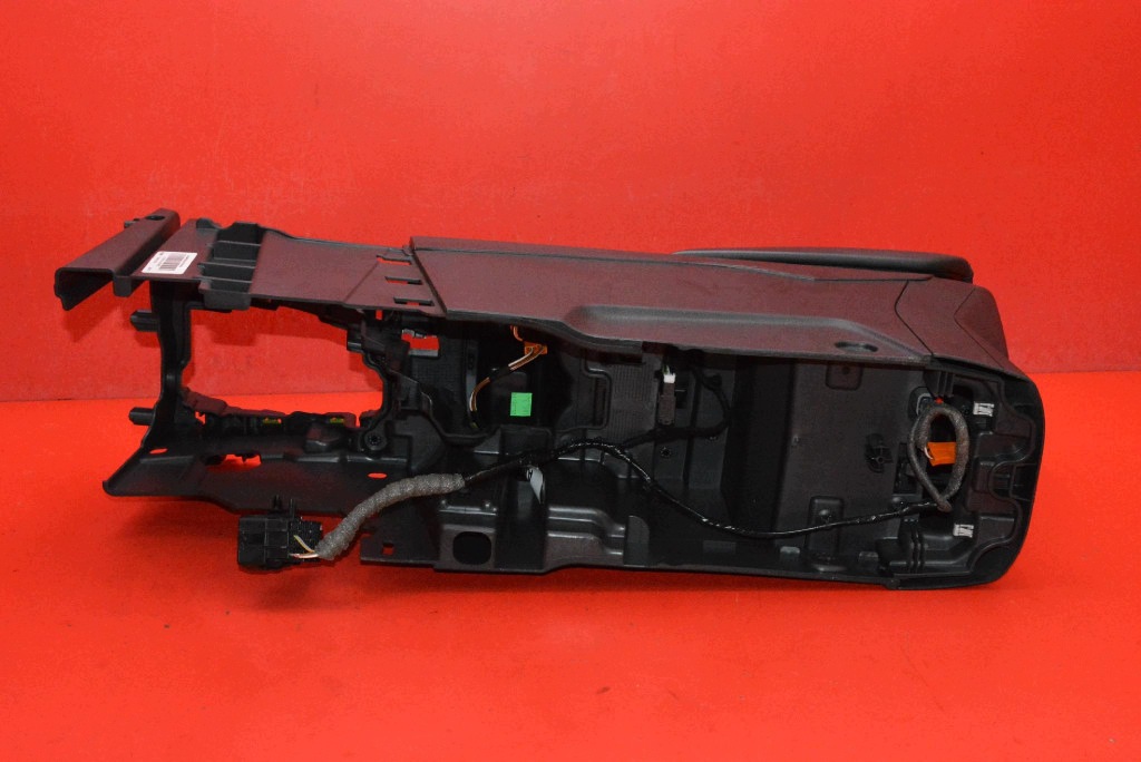 TUNEL central armrest SD-0526-1024368-01 FORD FOCUS MK3 11-15