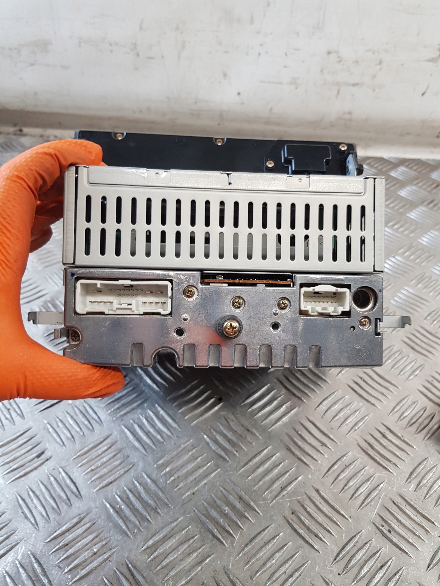 RADIO 14789900 MAZDA 3 e 05R- EUROPA