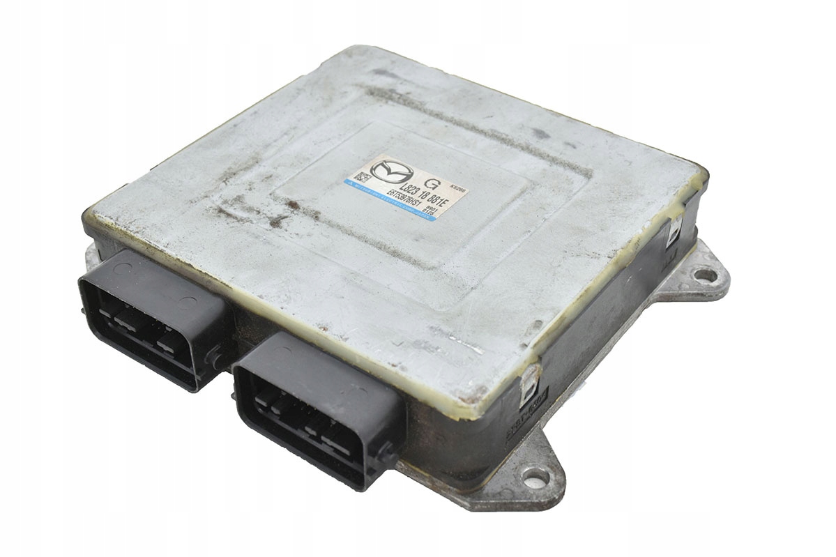 computer control unit of the engine MAZDA 5 L82318881E