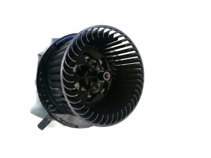 AUDI A3 8P 08-13r DMUCHAWA NAWIEWU 1K1820015