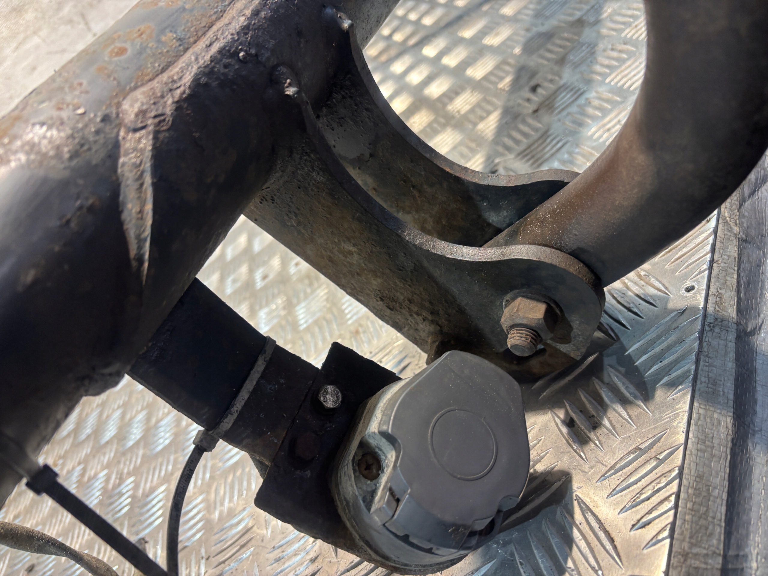Gancio traino Seat Alhambra e 1 lift Westfalia 7M0092101B