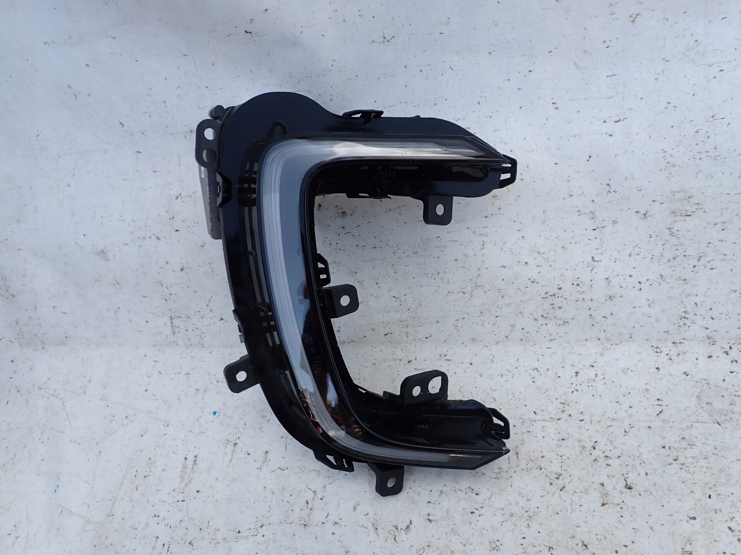 vw UP led 17- правая передний