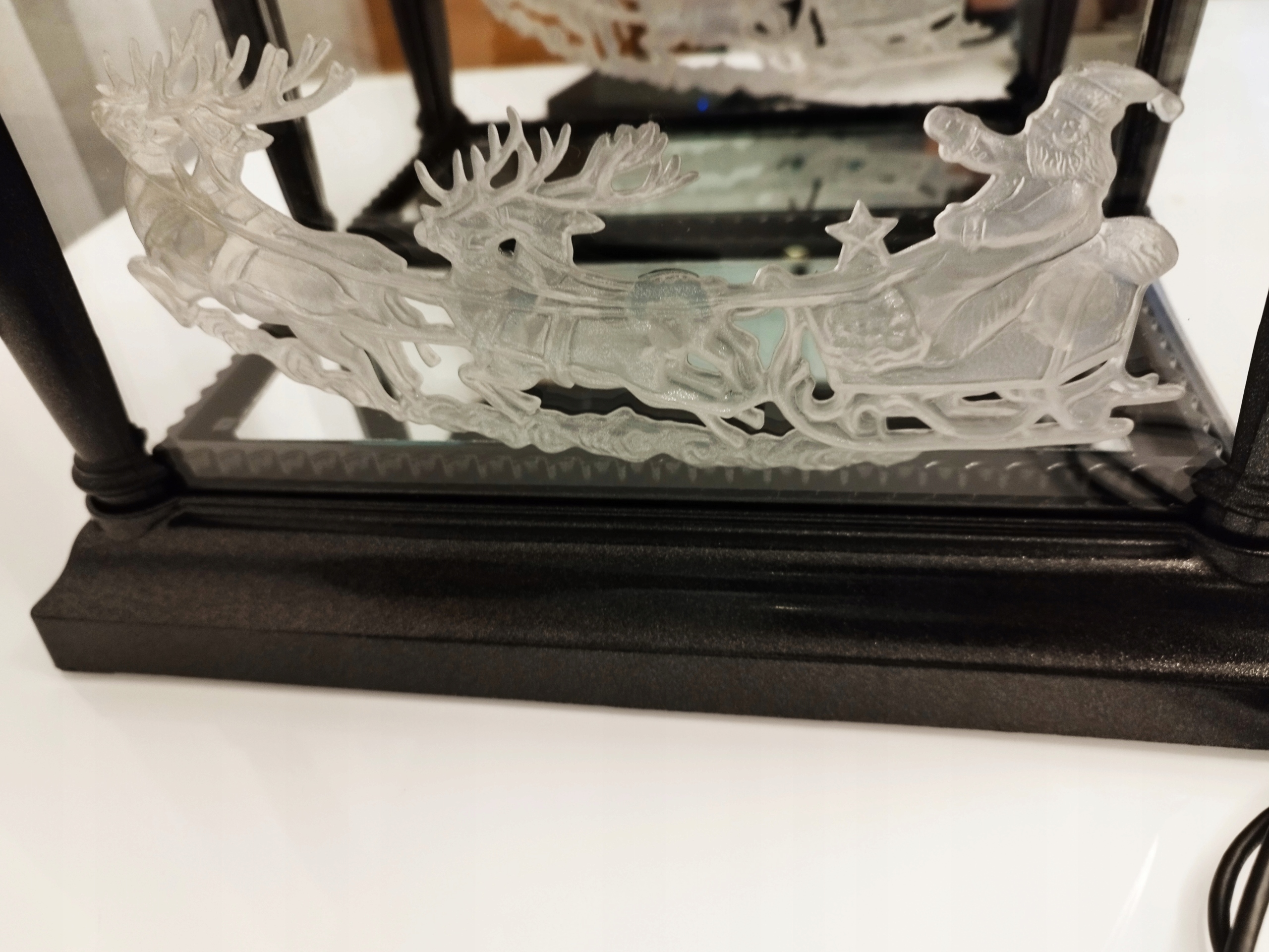 DUŻY BIAŁY PANTEON ZNICZ ŚWIĄTECZNY MIKOŁAJ Typ LED