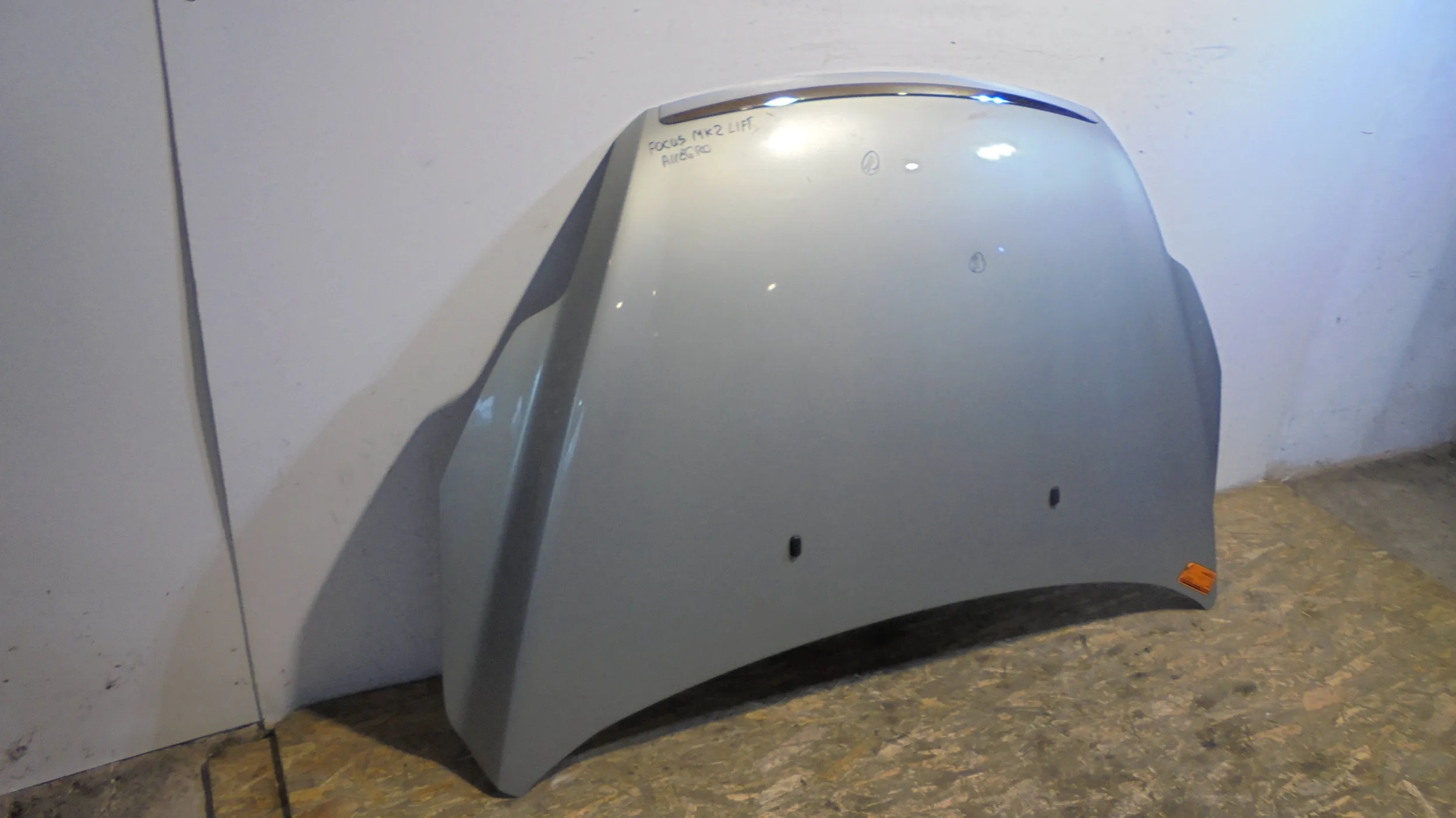 bonnet front Ford Focus MK2 Lift 08-10