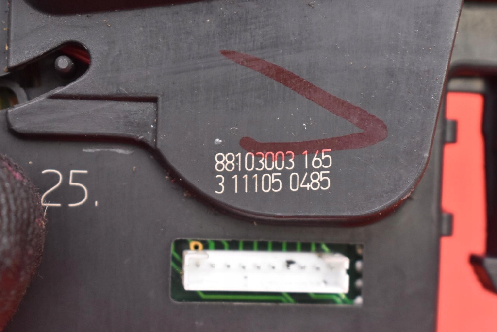 MANETKA DEVIO TERGICRISTALLO TERGI 88103003165 RENAULT MODUS 1 e 04-07
