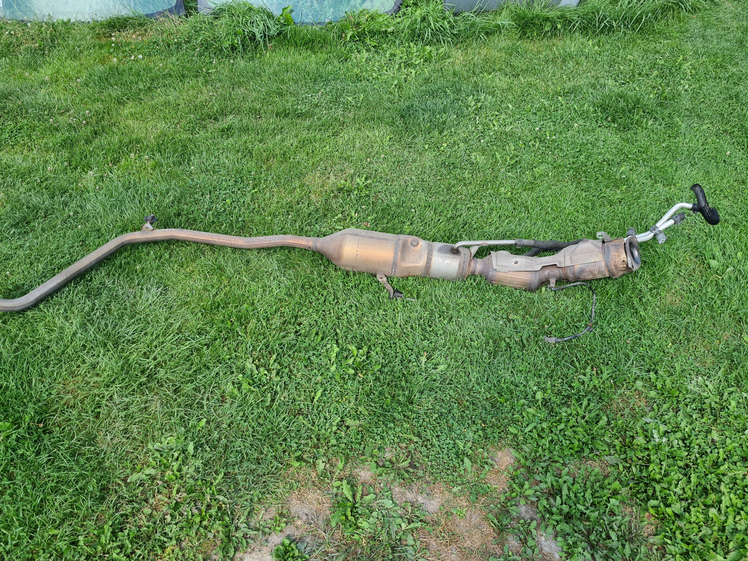 Toyota PRIUS III 09-15 tłumik katalizator