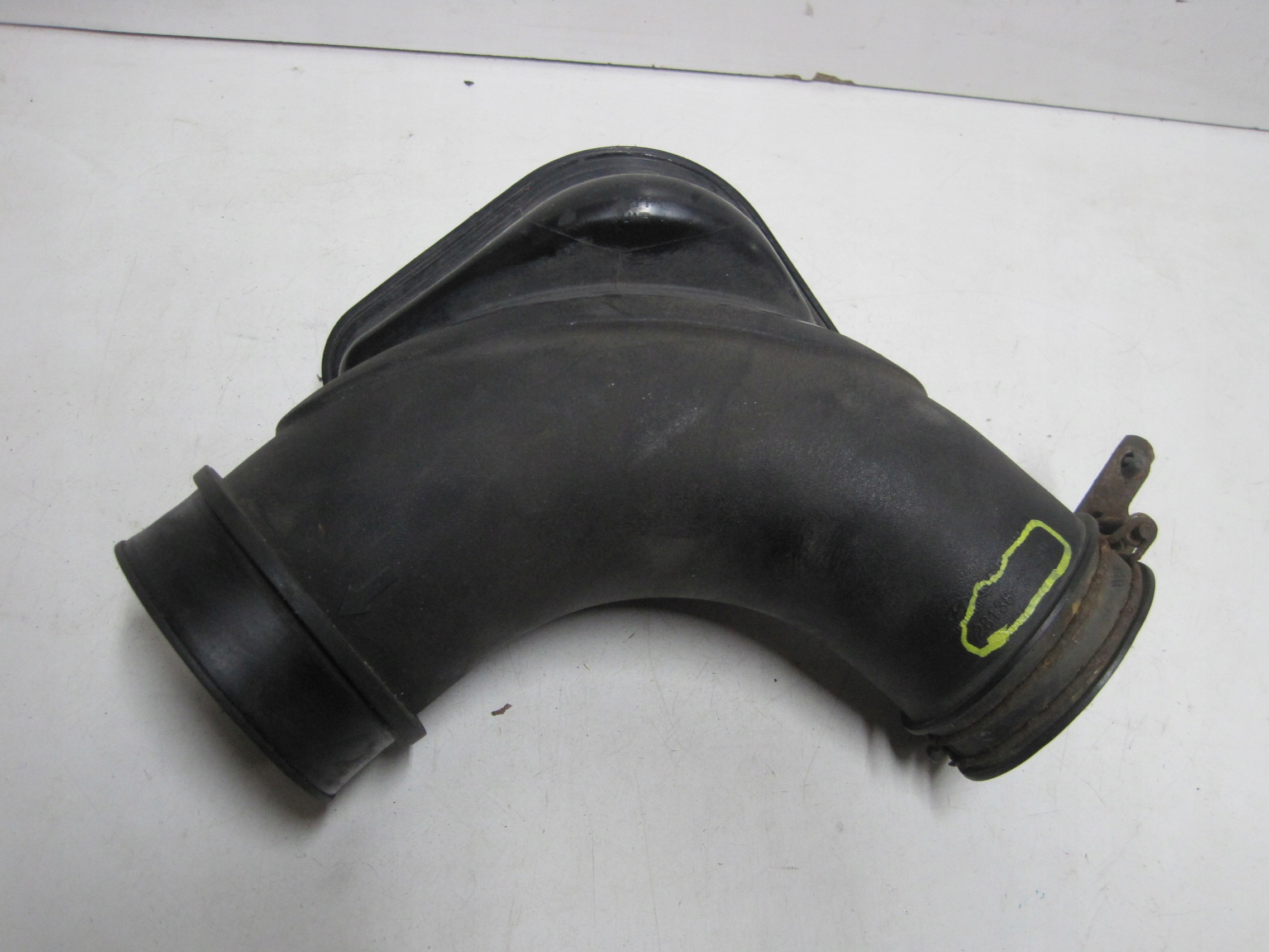 pipe Hyundai Kia 28138-2Y310